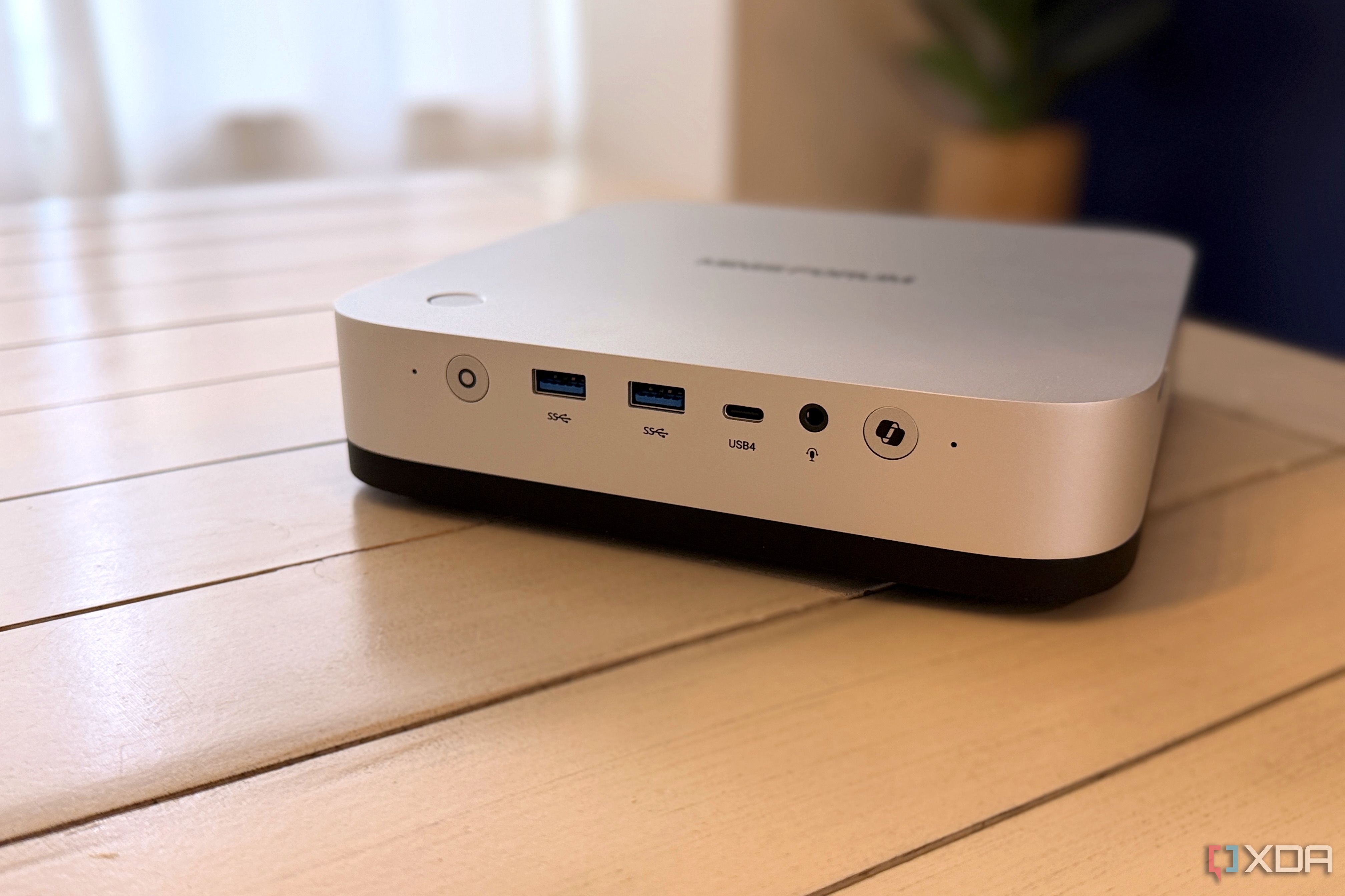 MINISFORUM X1 Pro-370 ミニPC MINISFORUM AI X1 Pro Mini PC | AMD Ryzen AI 9 HX 370 | Copilot