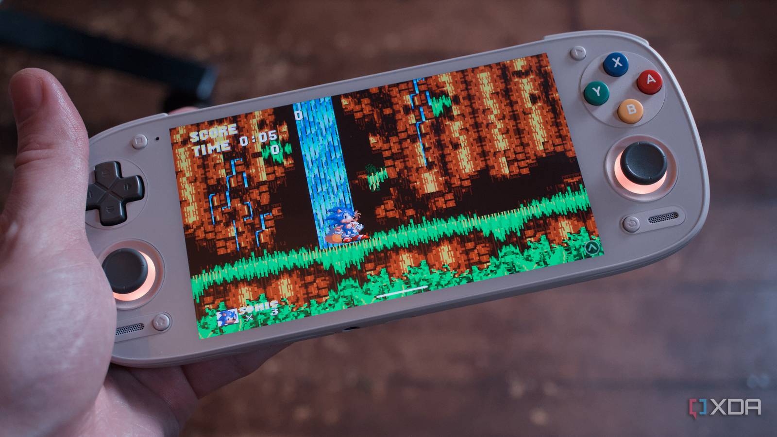 This $200 Android gaming handheld is the ultimate retro hit with Linux