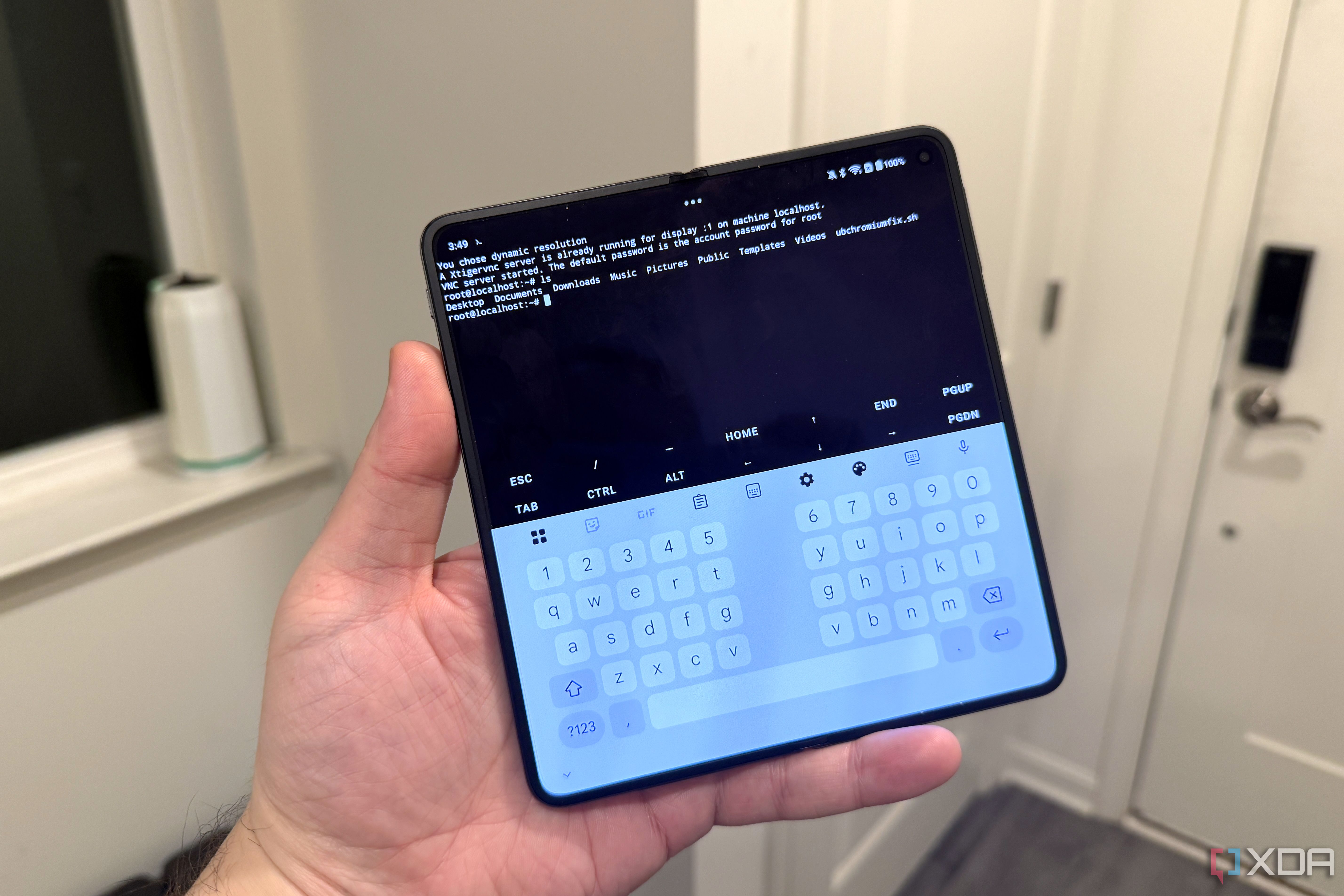Ubuntu Phone failed, but running full Linux on your phone is