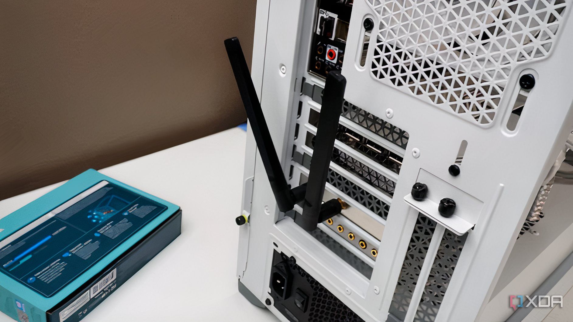 rear I/O panel with Wi-Fi antennas installed