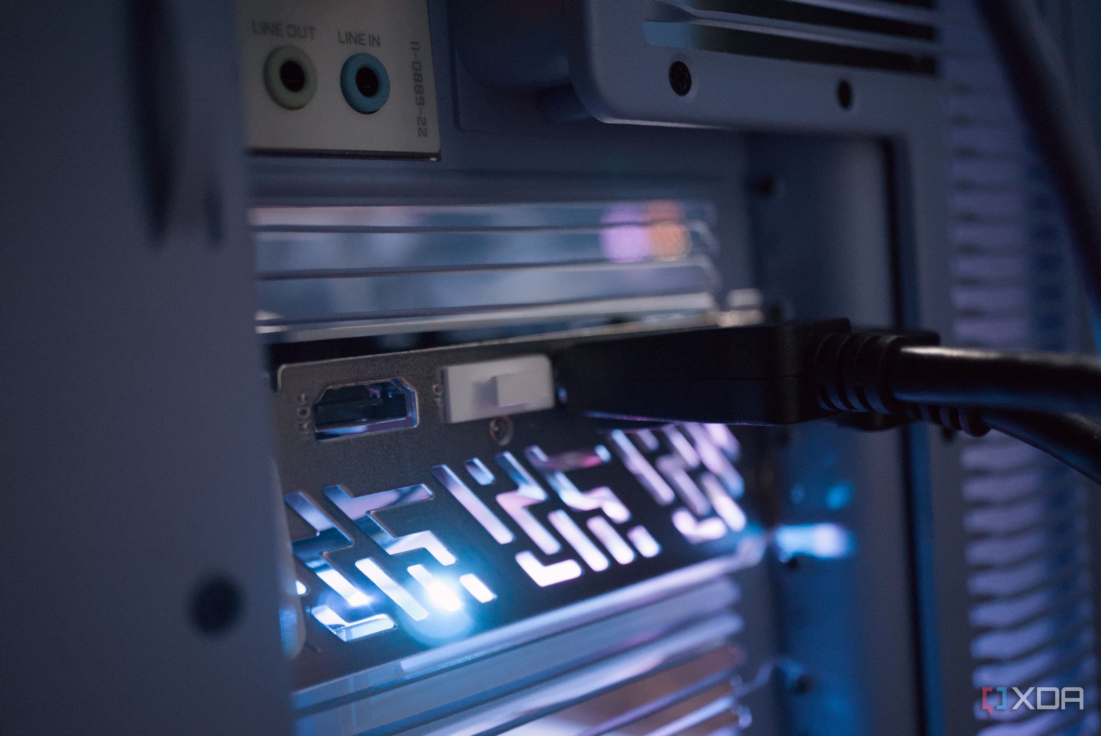 DisplayPort is everywhere except TVs, and it's quietly limiting PC gamers
