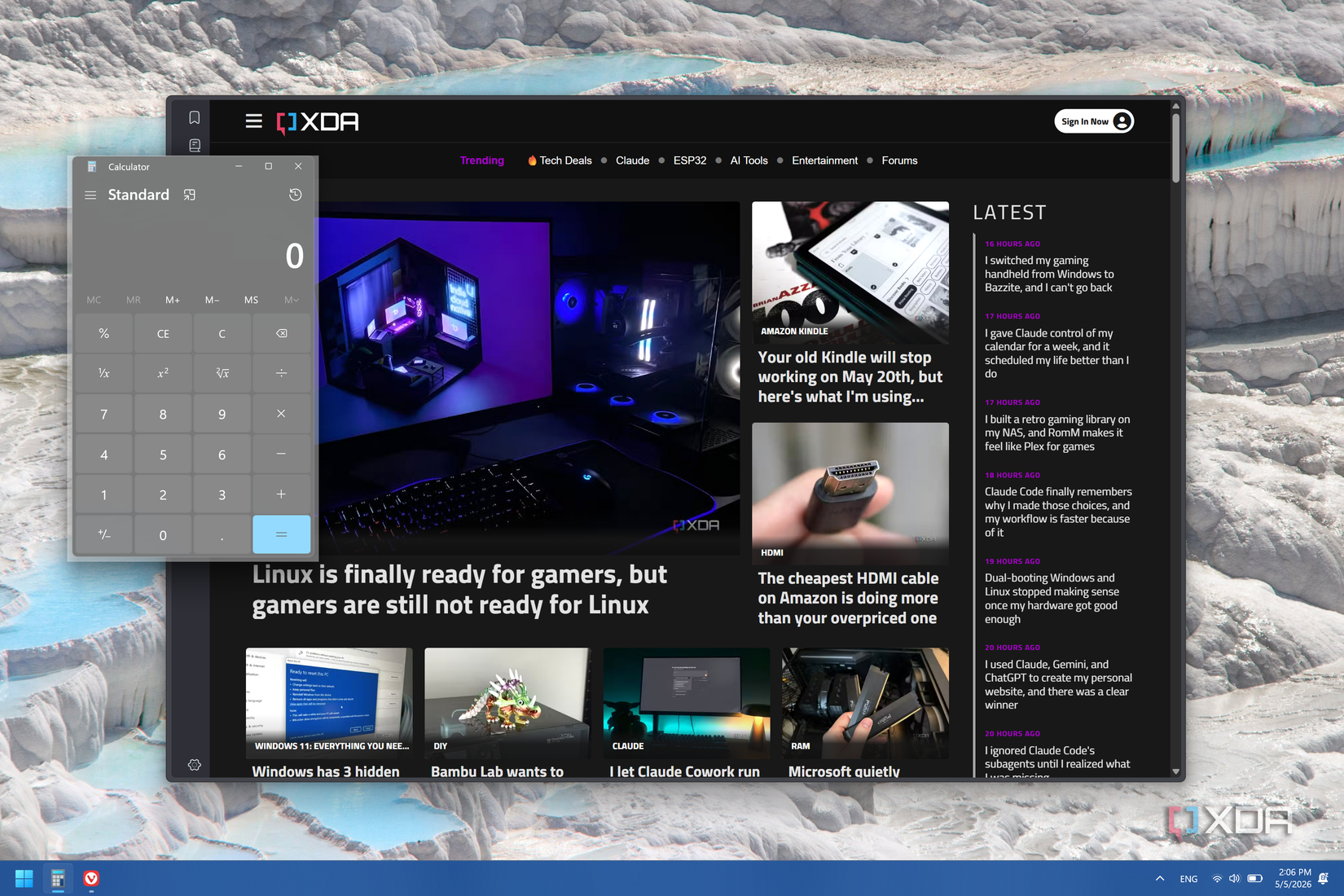 Screenshot of a Windows 11 desktop when using PowerToys Grab and Move to move a window that is currently in focus