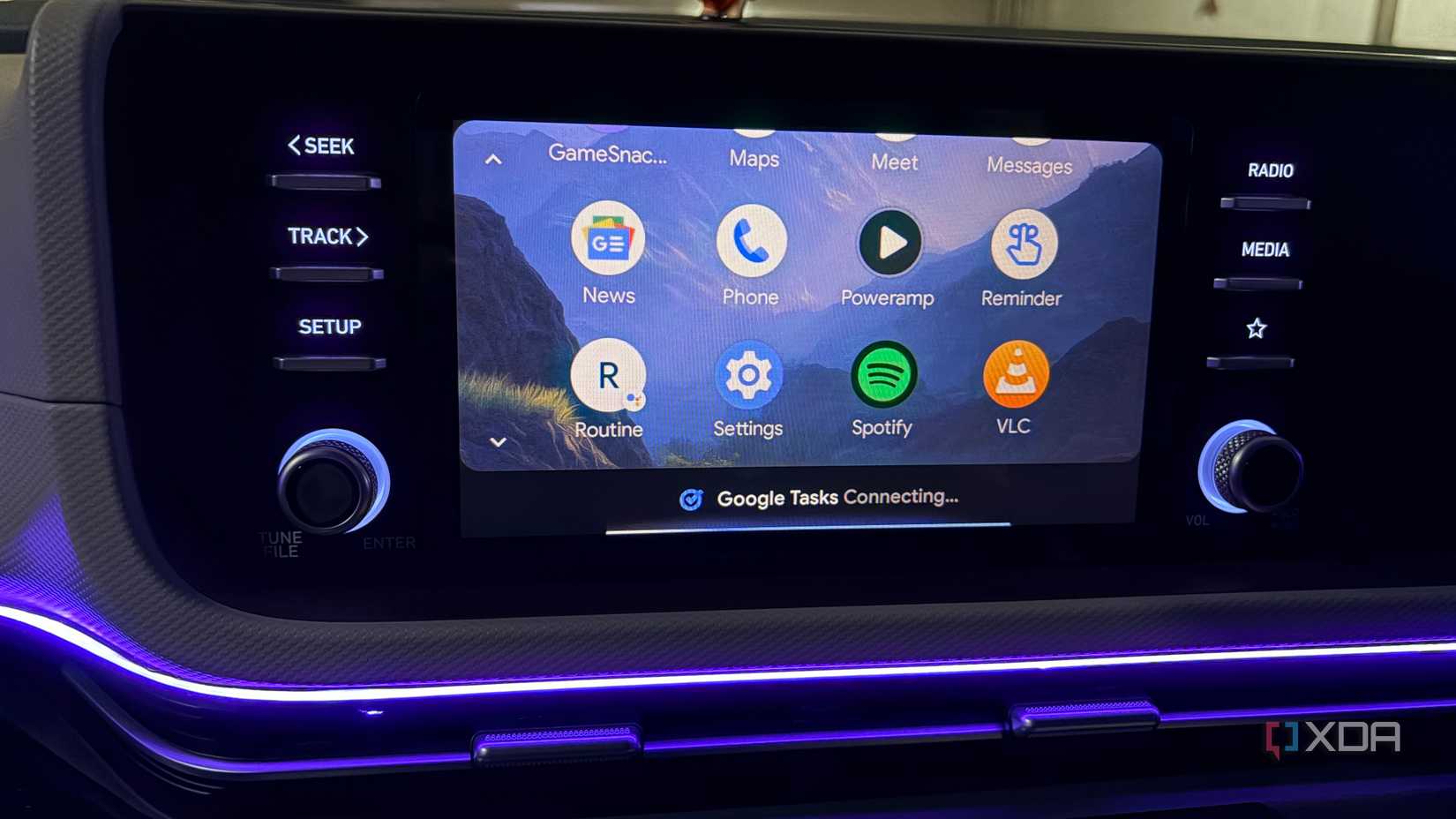 Gemini action shortcut on Android Auto