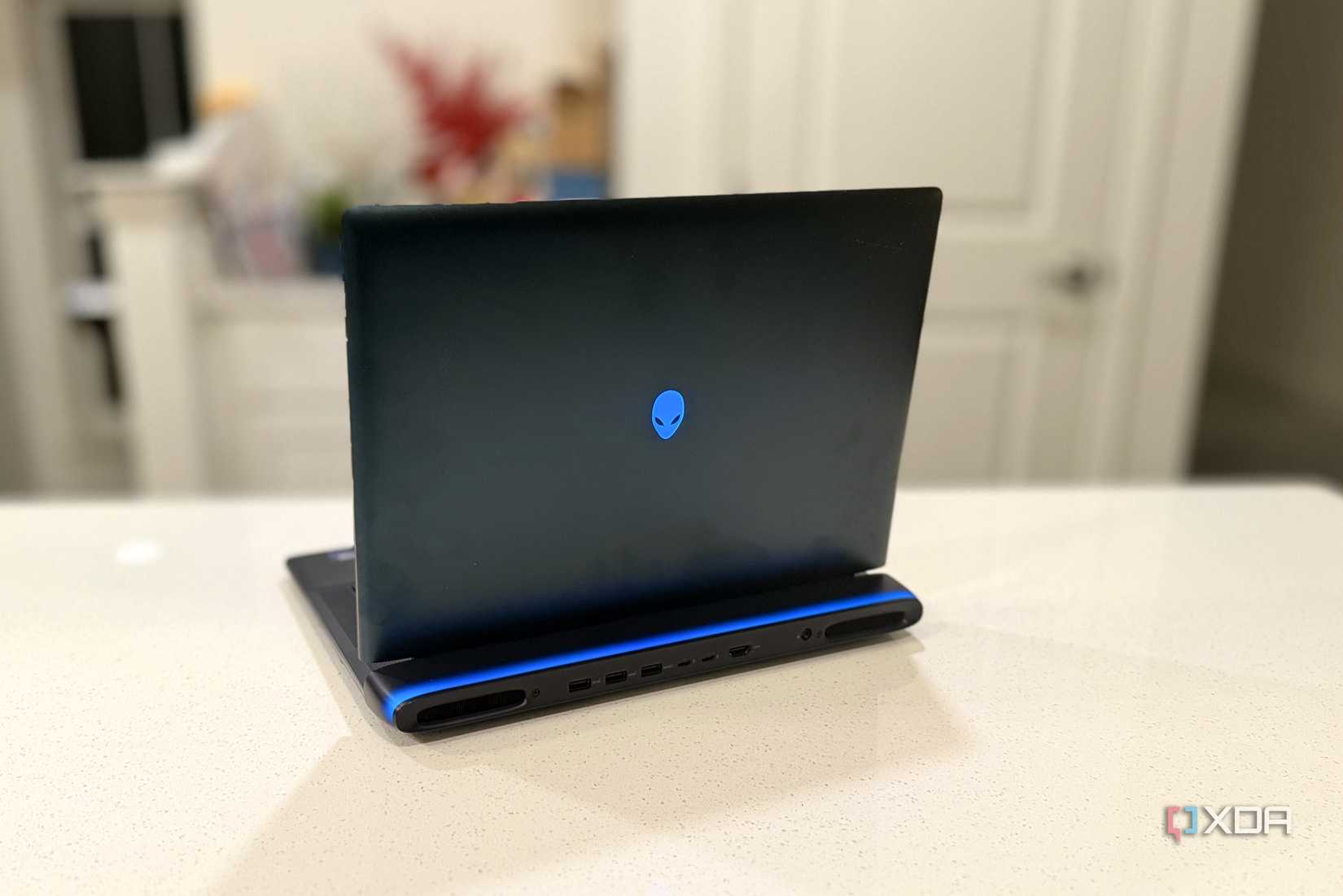Alienware finally gave the Area-51 the OLED screen it should have had from the start