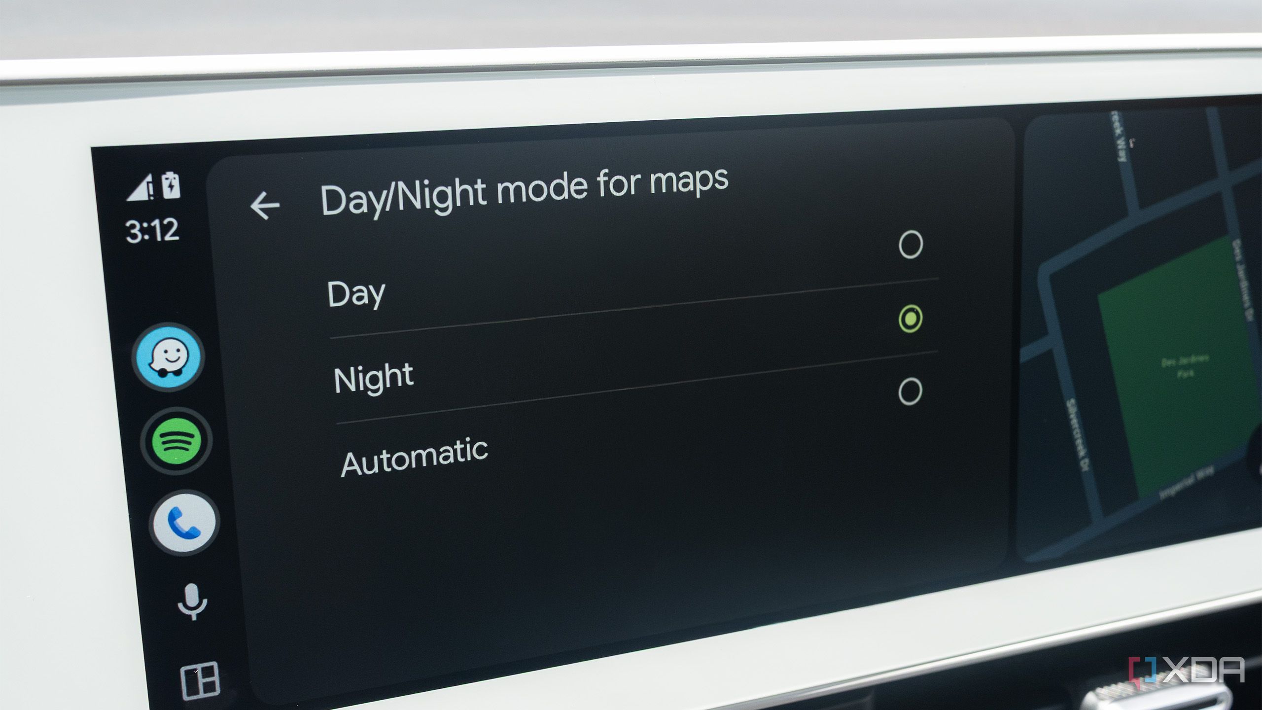 3 lesser-known Android Auto settings that stopped my car's display from ...