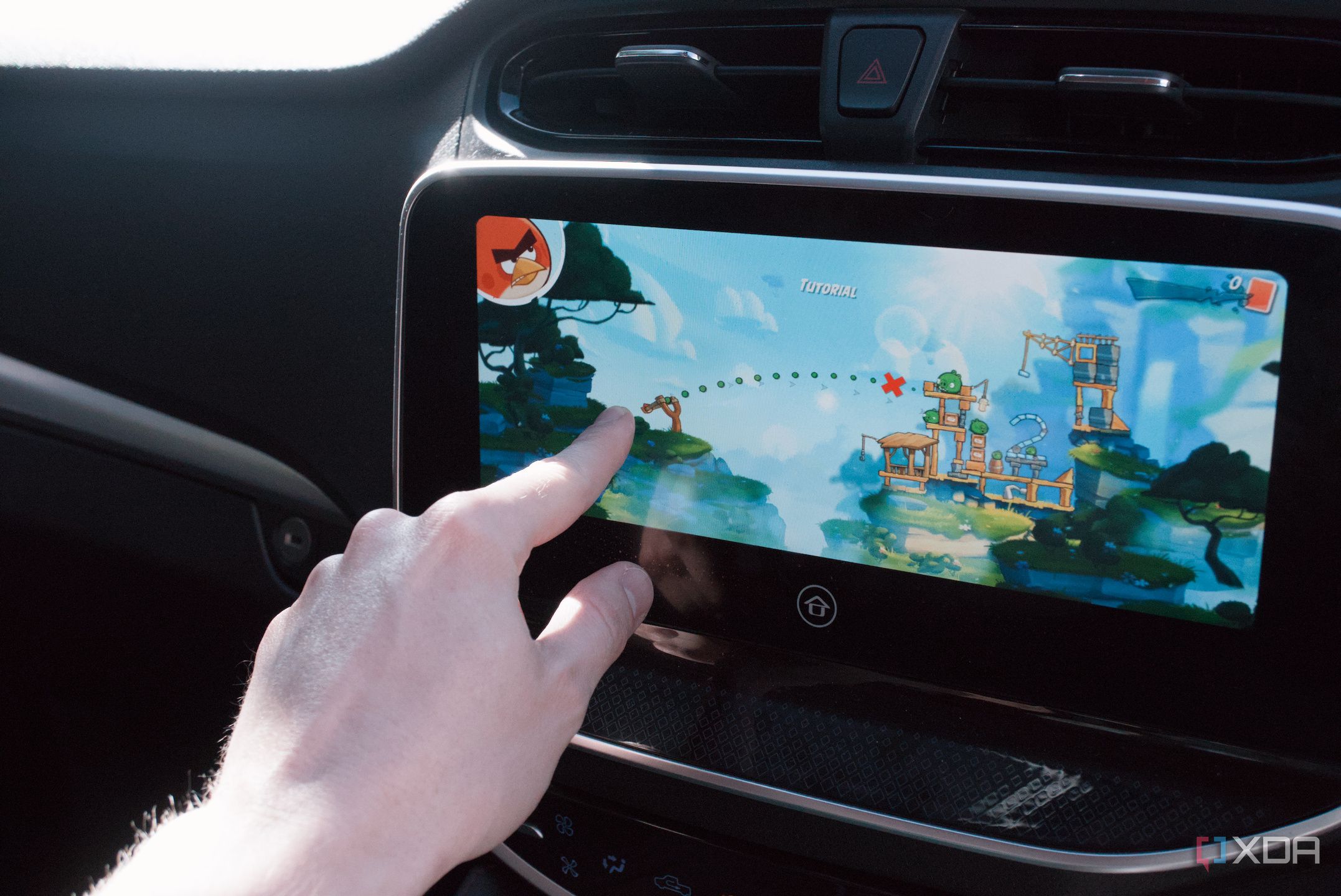 4 Android Auto games that make time fly when I'm parked