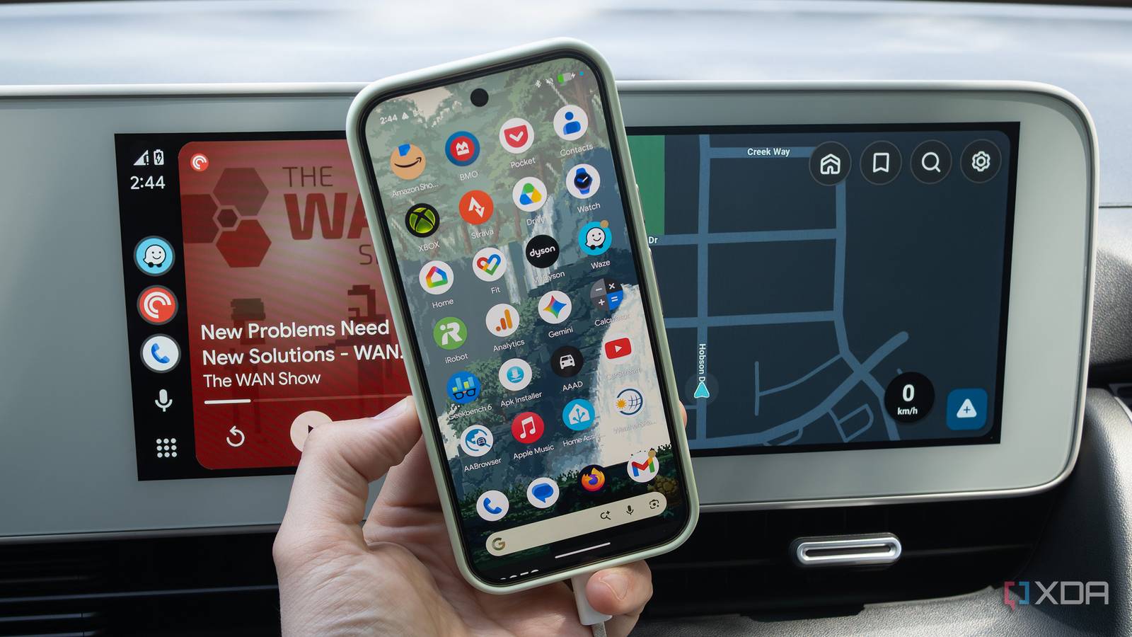 4 tricks I use to stop Android Auto from heating up my phone