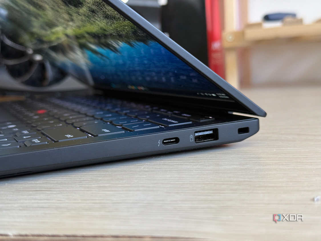Обновление Windows 11 26H2 пропускает новые процессоры: почему это происходит lenovo thinkpad x1 carbon laptop