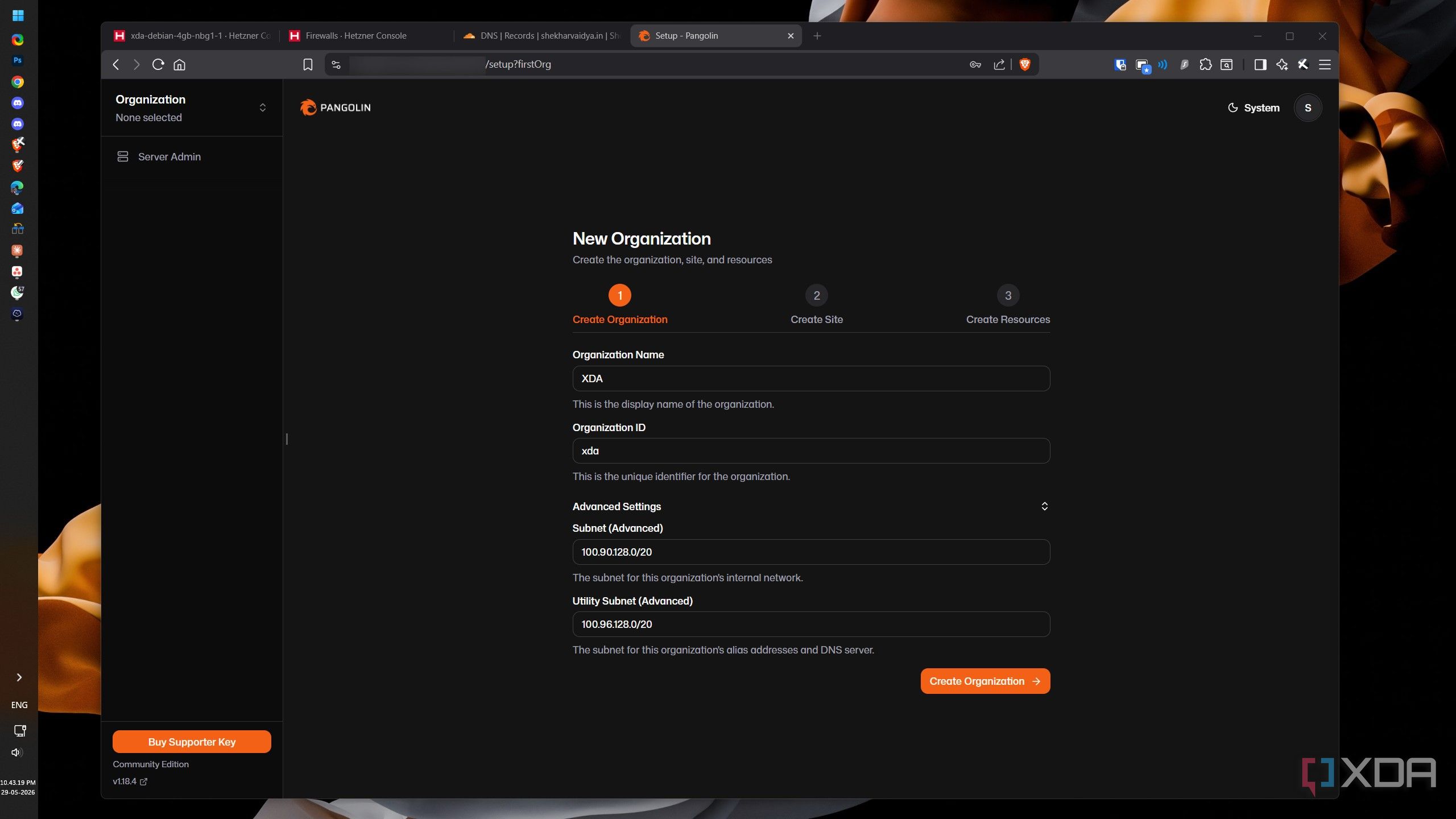 I replaced Cloudflare Tunnel with Pangolin, and finally own my whole ...
