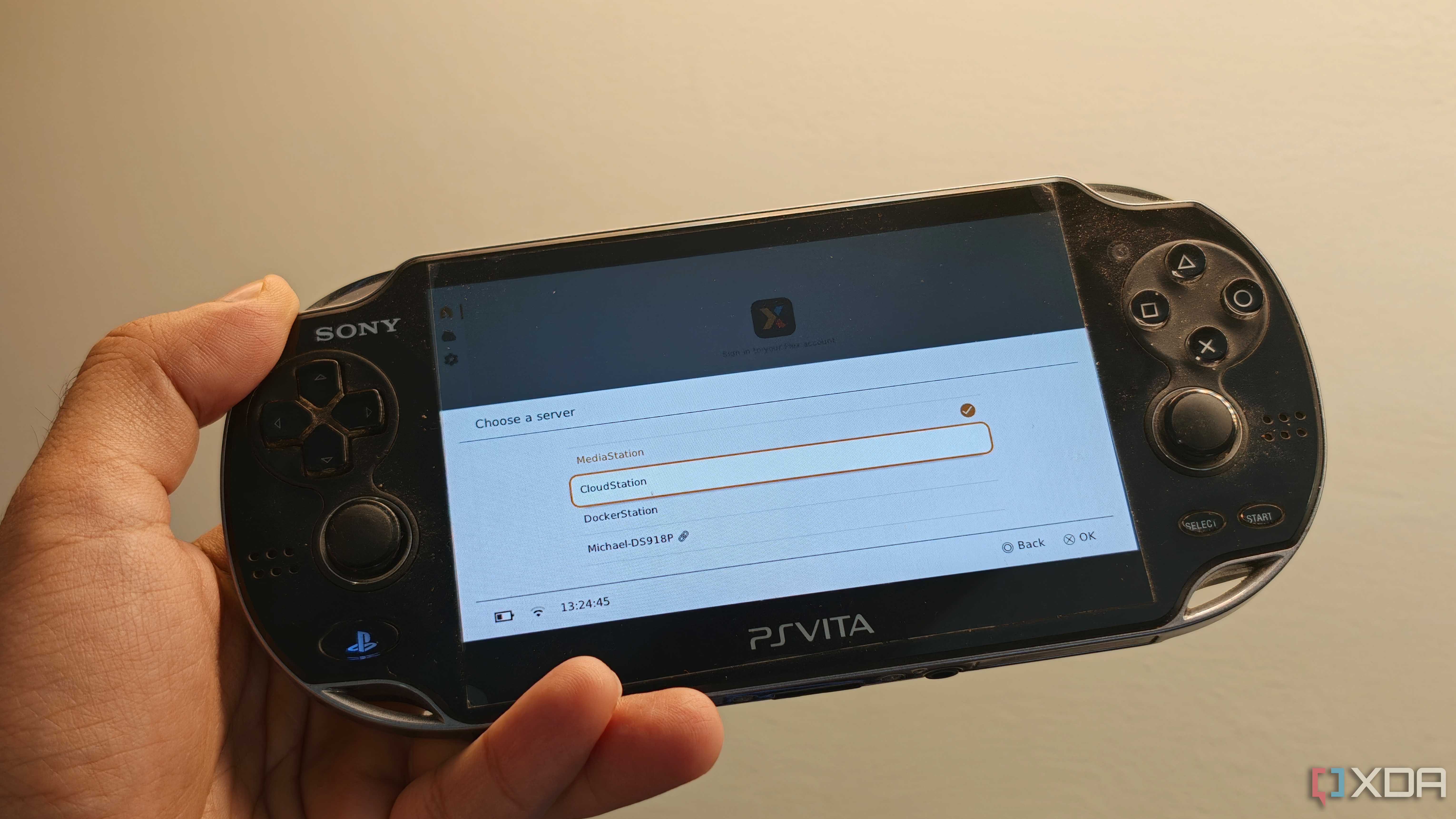 Via Plex I turned my old PlayStation Vita into a distraction-free Plex machine ...