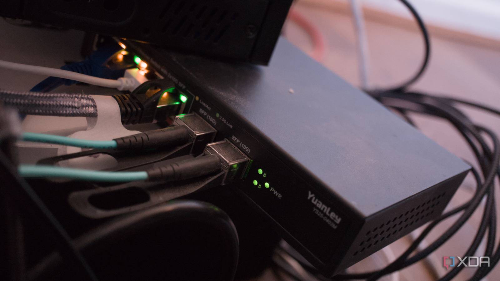 Pourquoi un switch à 50$ résout ce que votre routeur à 200$ échoue à faire
