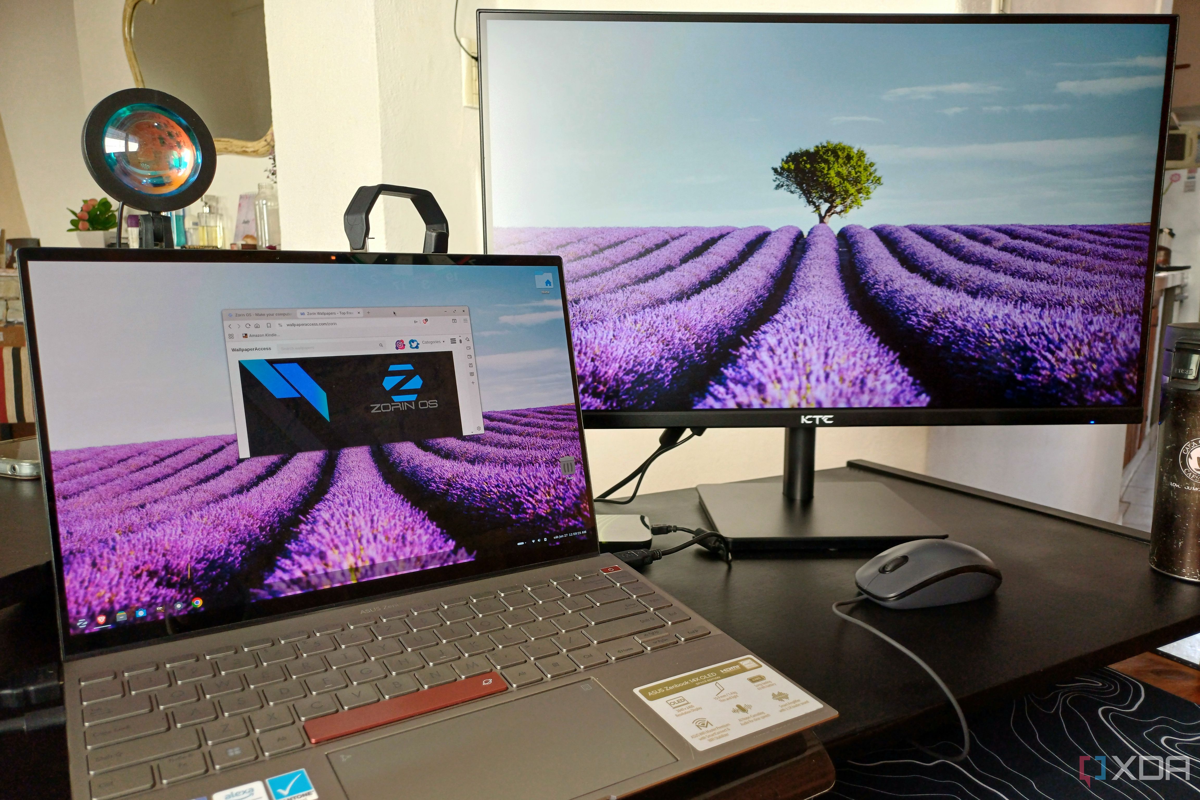 Alaptop with Zorin OS on the screen