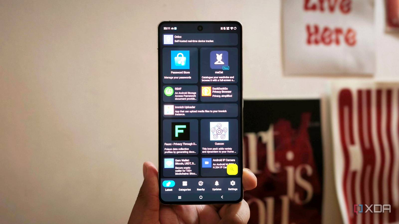 4 Android app stores I always use instead of the Google Play Store