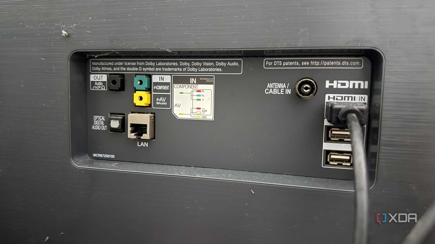 Почему Plex тормозит при подключении через Ethernet и как это исправить за 10 долларов USB-адаптер Ethernet подключен к телевизору