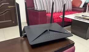 D-Link DIR-882 Wi-Fi router
