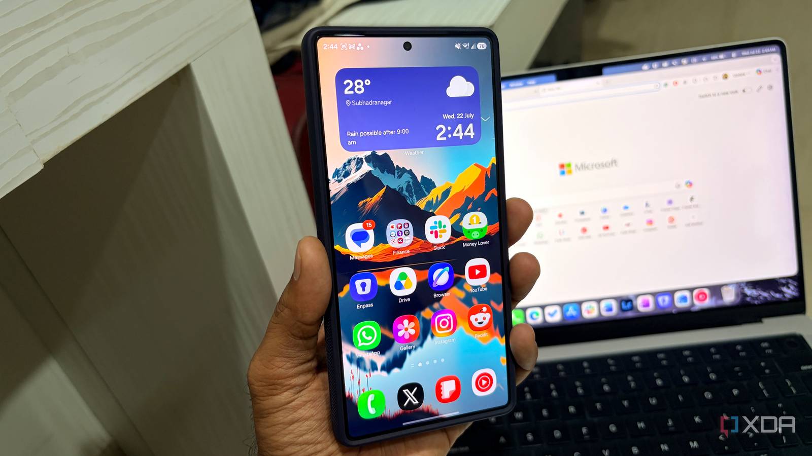 Ao alterar essas configurações ocultas, evitei que meu telefone Samsung Galaxy esgotasse minha bateria em poucas horas