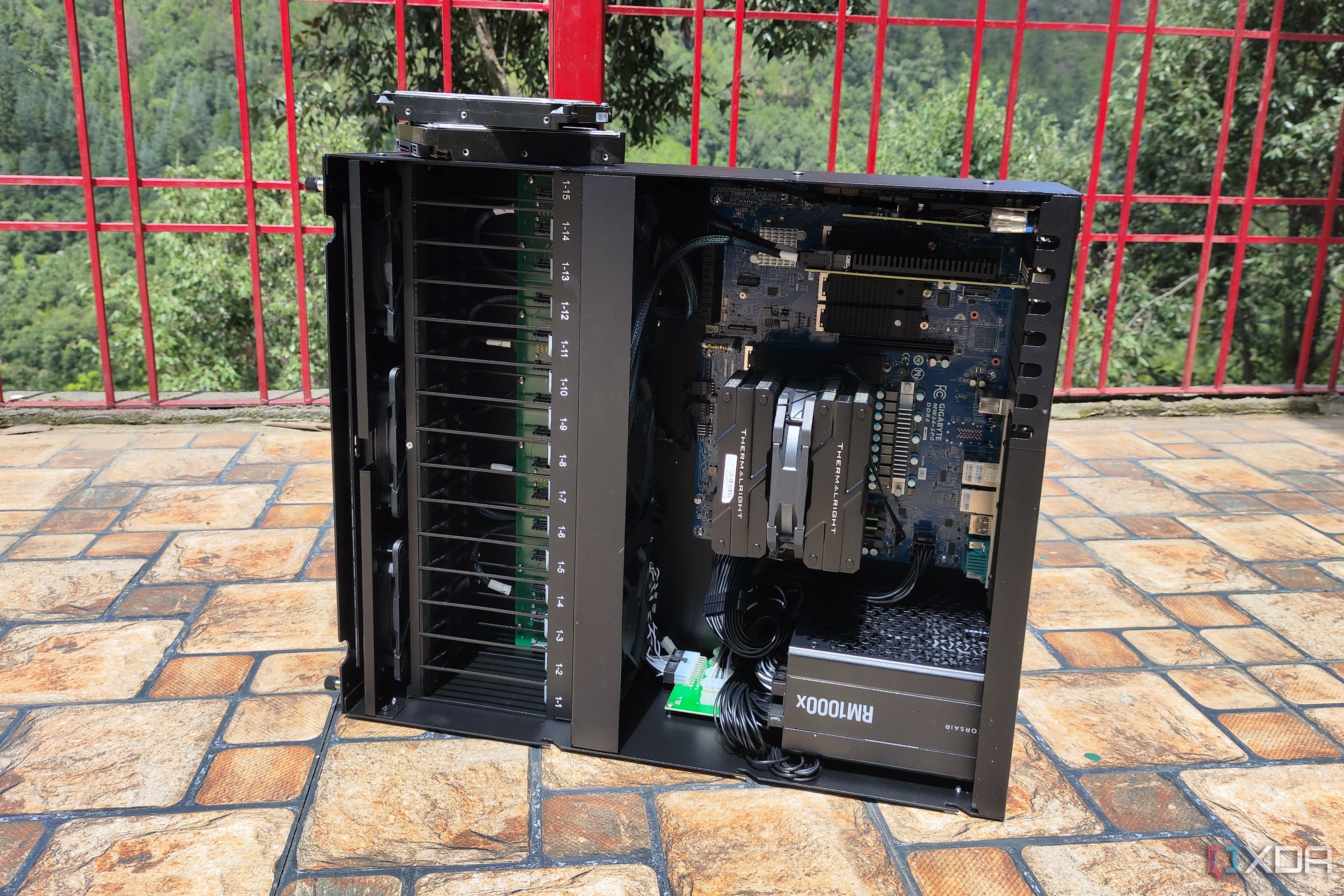 A 45HomeLab X15 rig