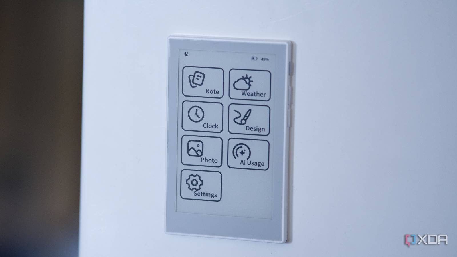 This $50 ESP32 fridge magnet takes voice notes, but the best part is the app platform underneath