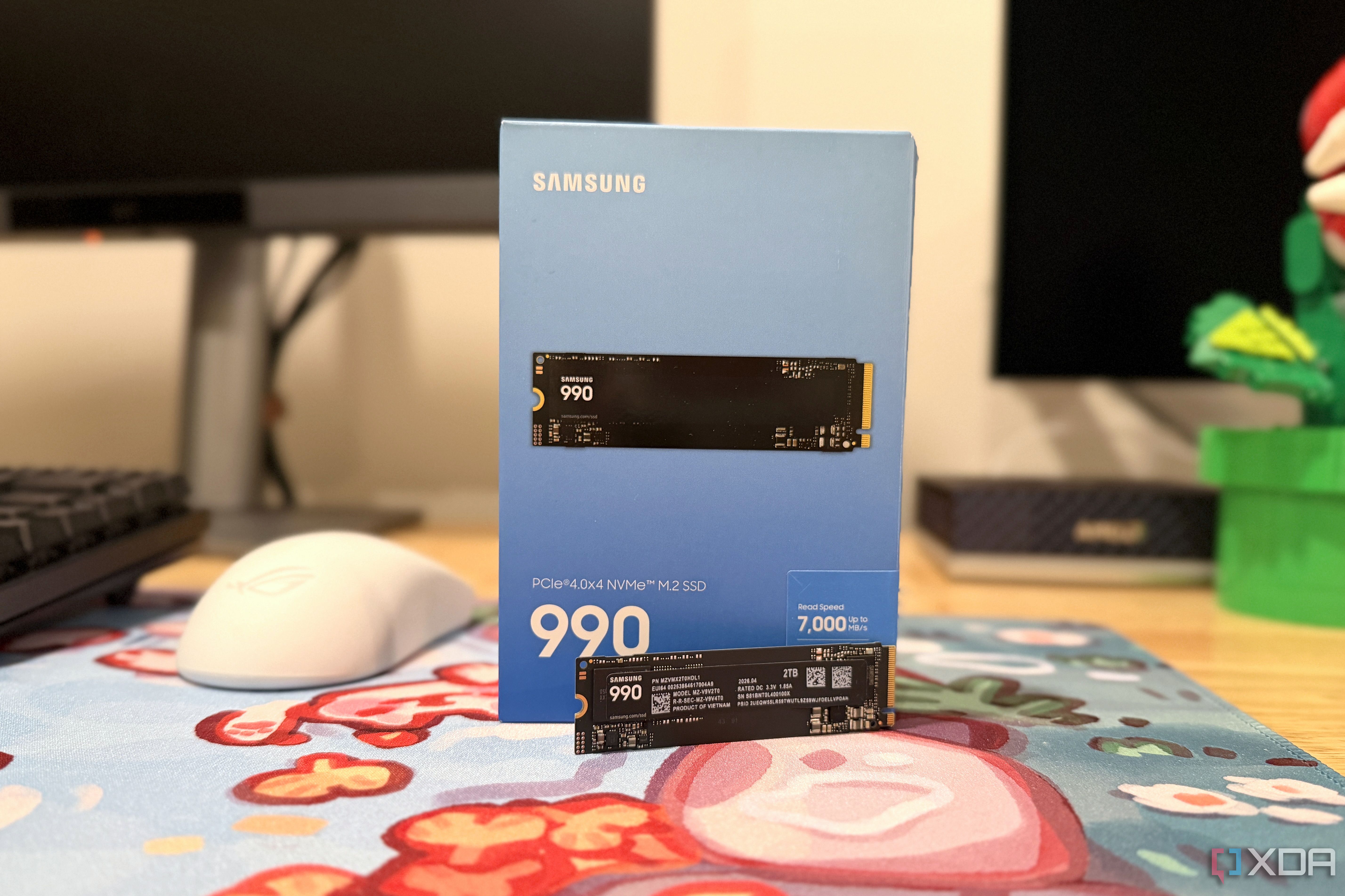 samsung 990 box wide