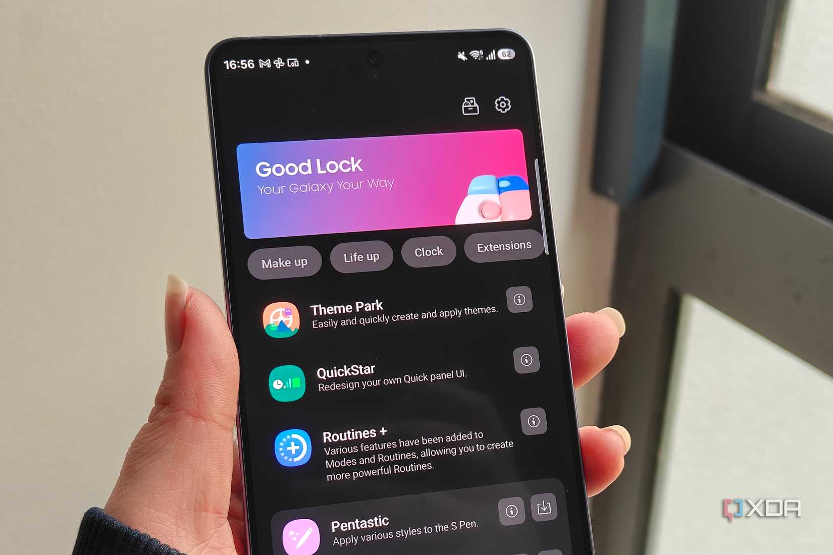 Samsung's pre-installed apps are great, but I always add these 4 the moment I set up a new Galaxy phone
