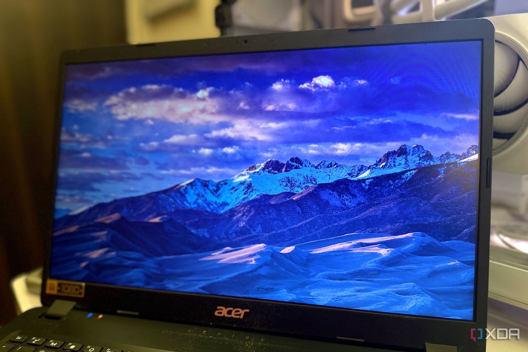 zorin os-lite -desktop on old laptop