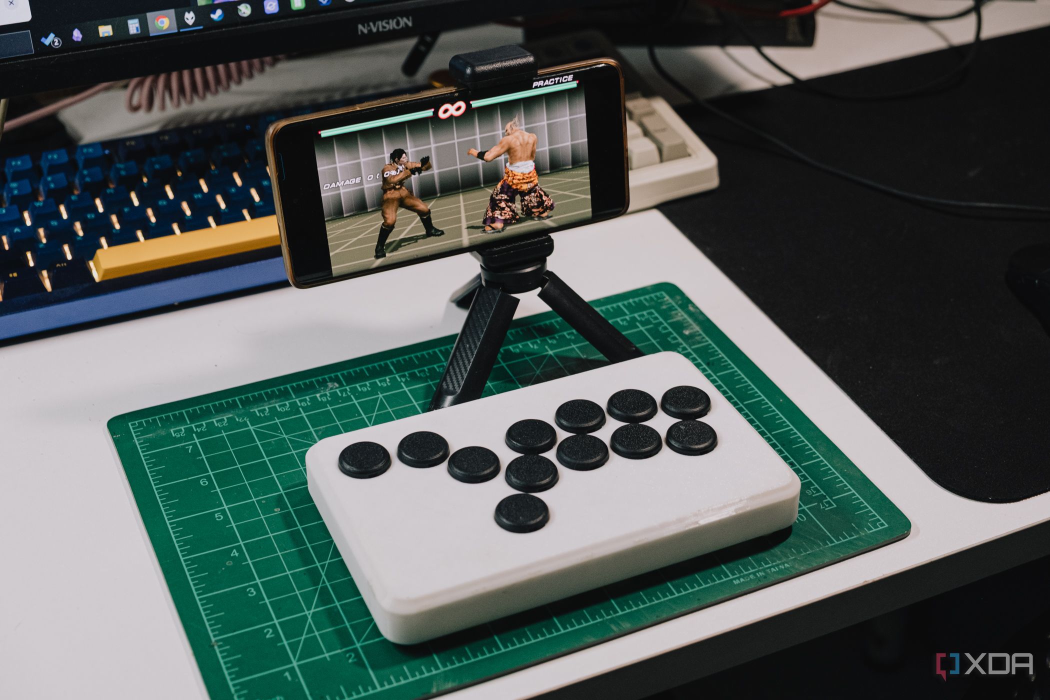 Raspberry Pi Pico leverless fightstick build succeeds