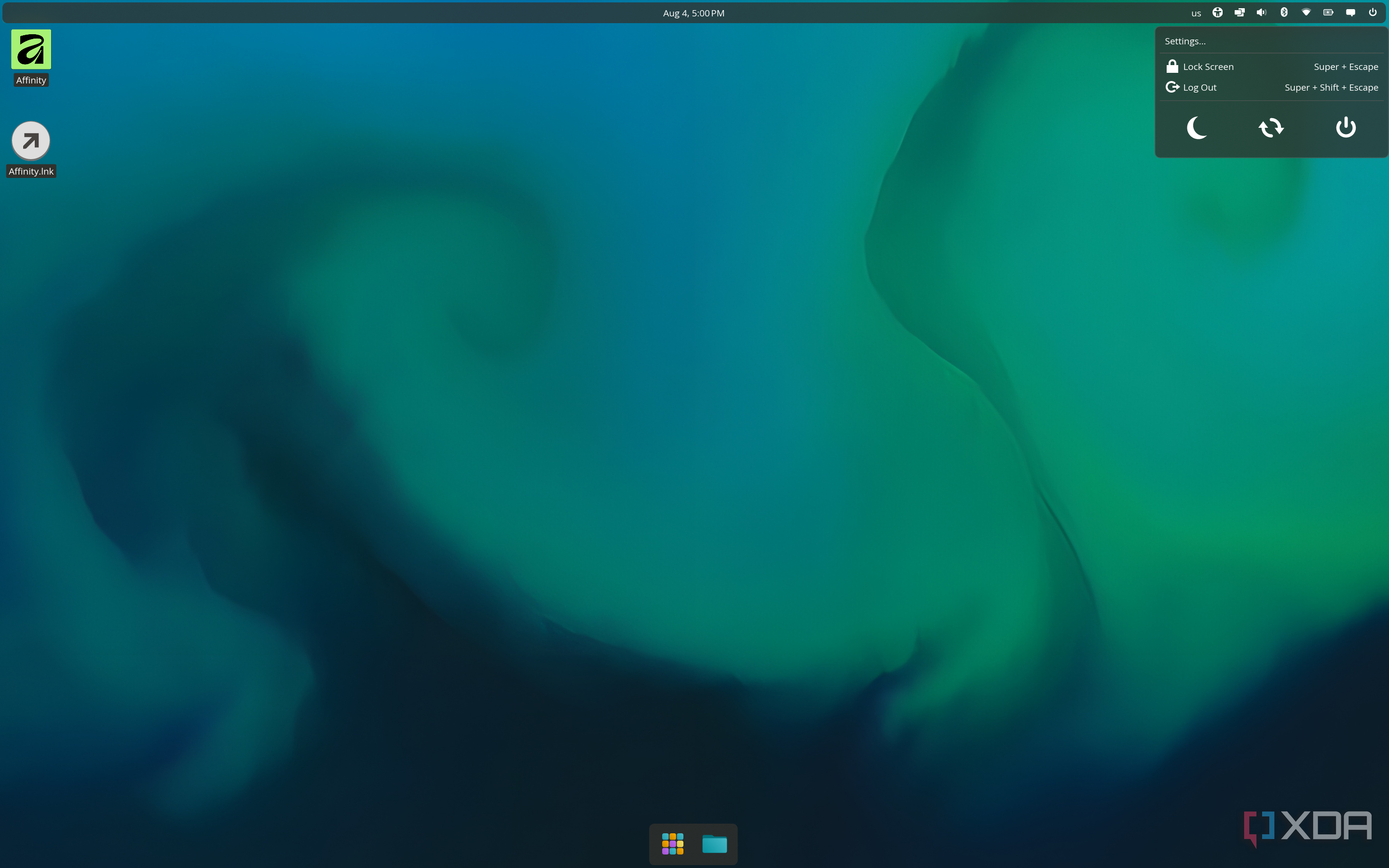 Screenshot of the power applet flyout on the COSMIC desktop