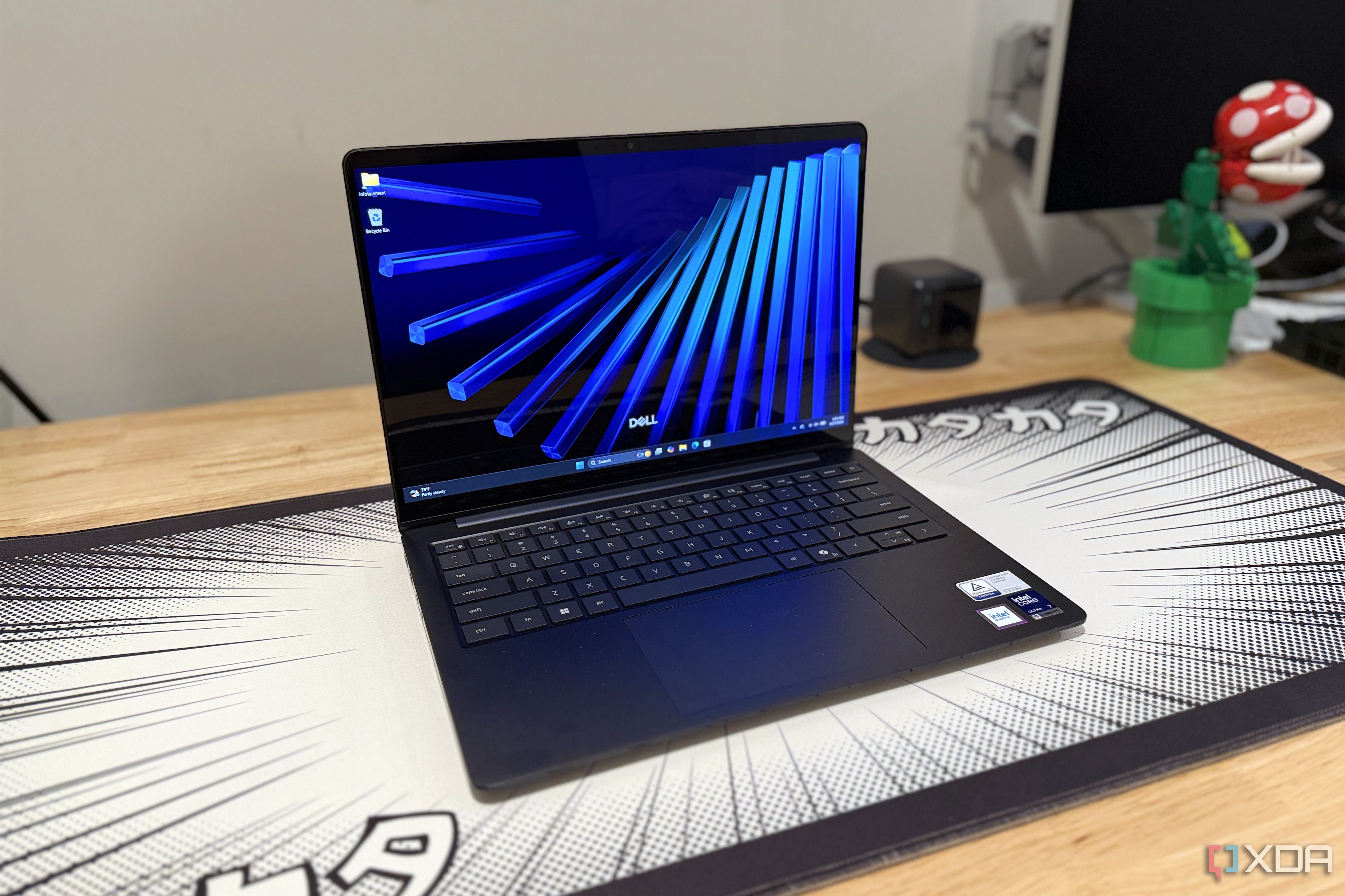 dell 14s on desktop