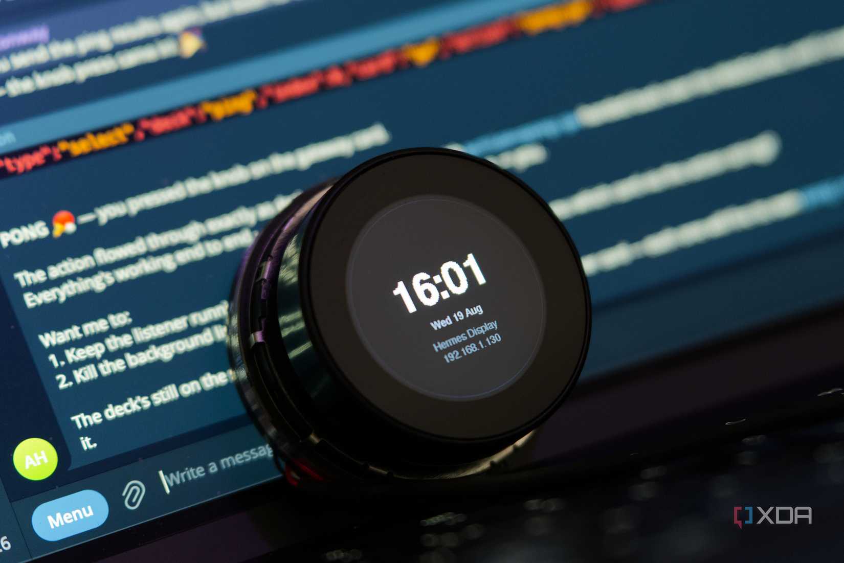 30 dolarlık ESP32 ekrana yerel LLM bağlandı: Her soruya özel yeni ekran tasarlıyor