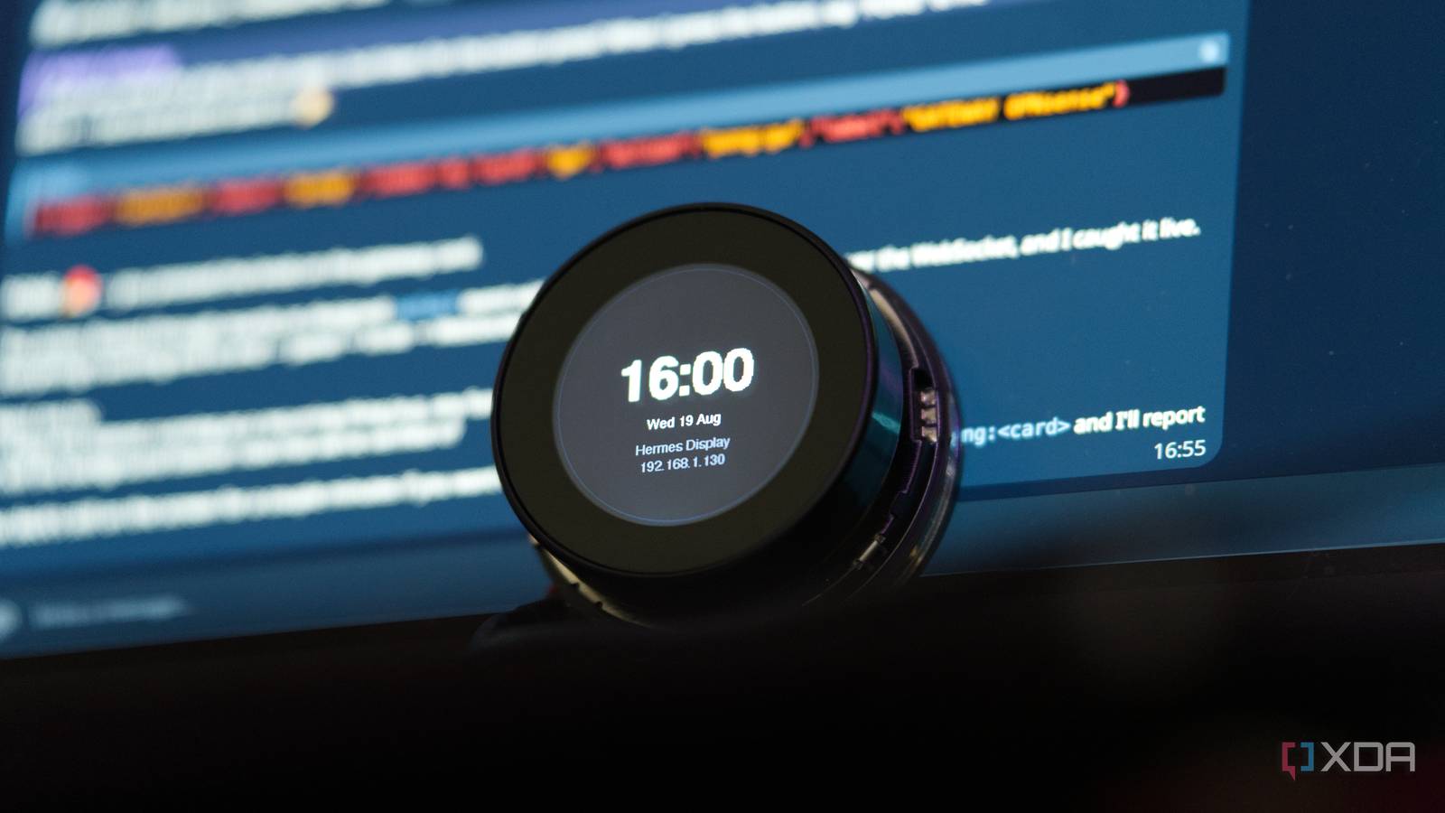 Écran ESP32 : une interface générée par IA locale pour chaque question