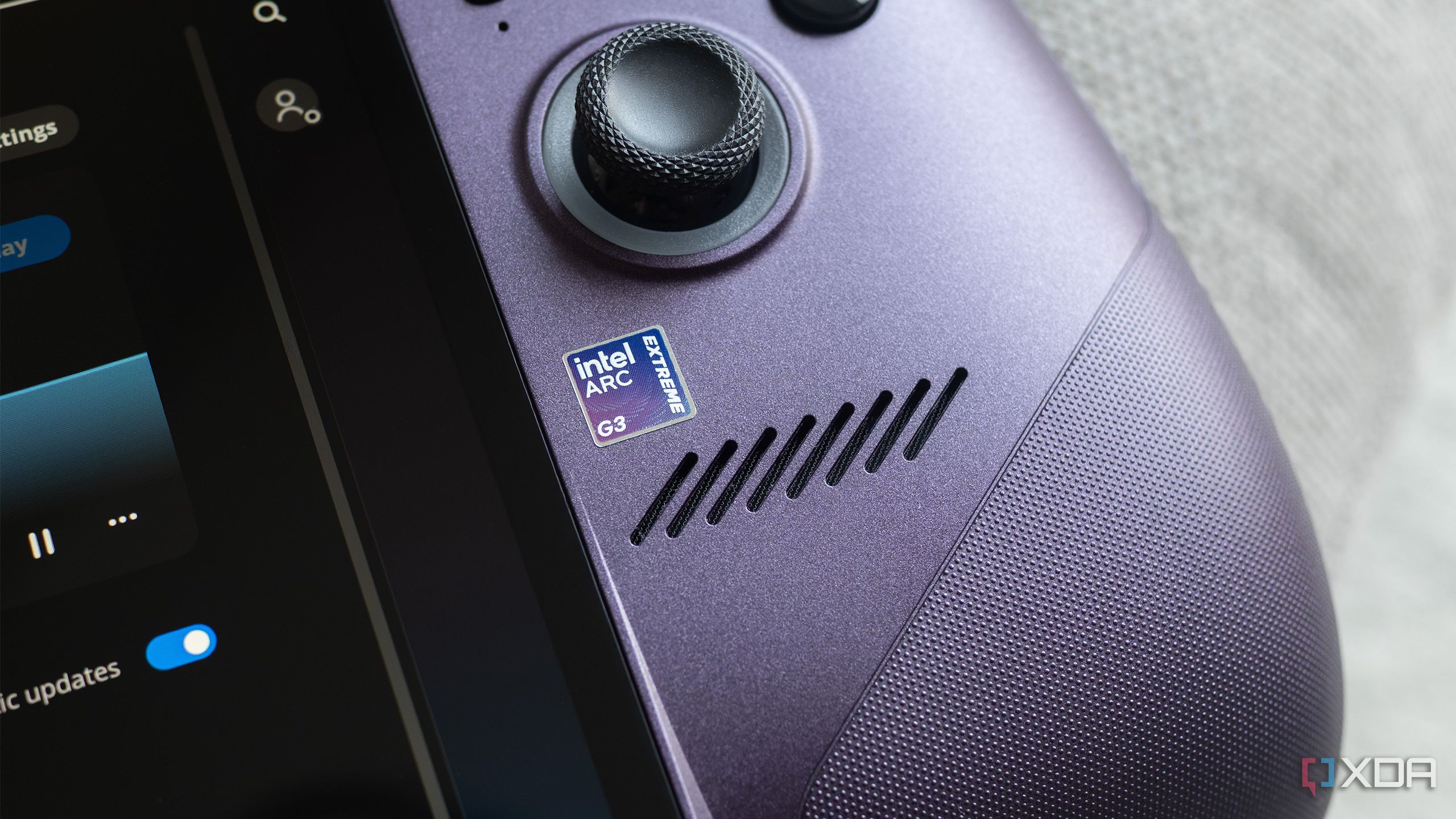 After two weeks with the MSI Claw 8 EX AI+, I'm convinced it's the