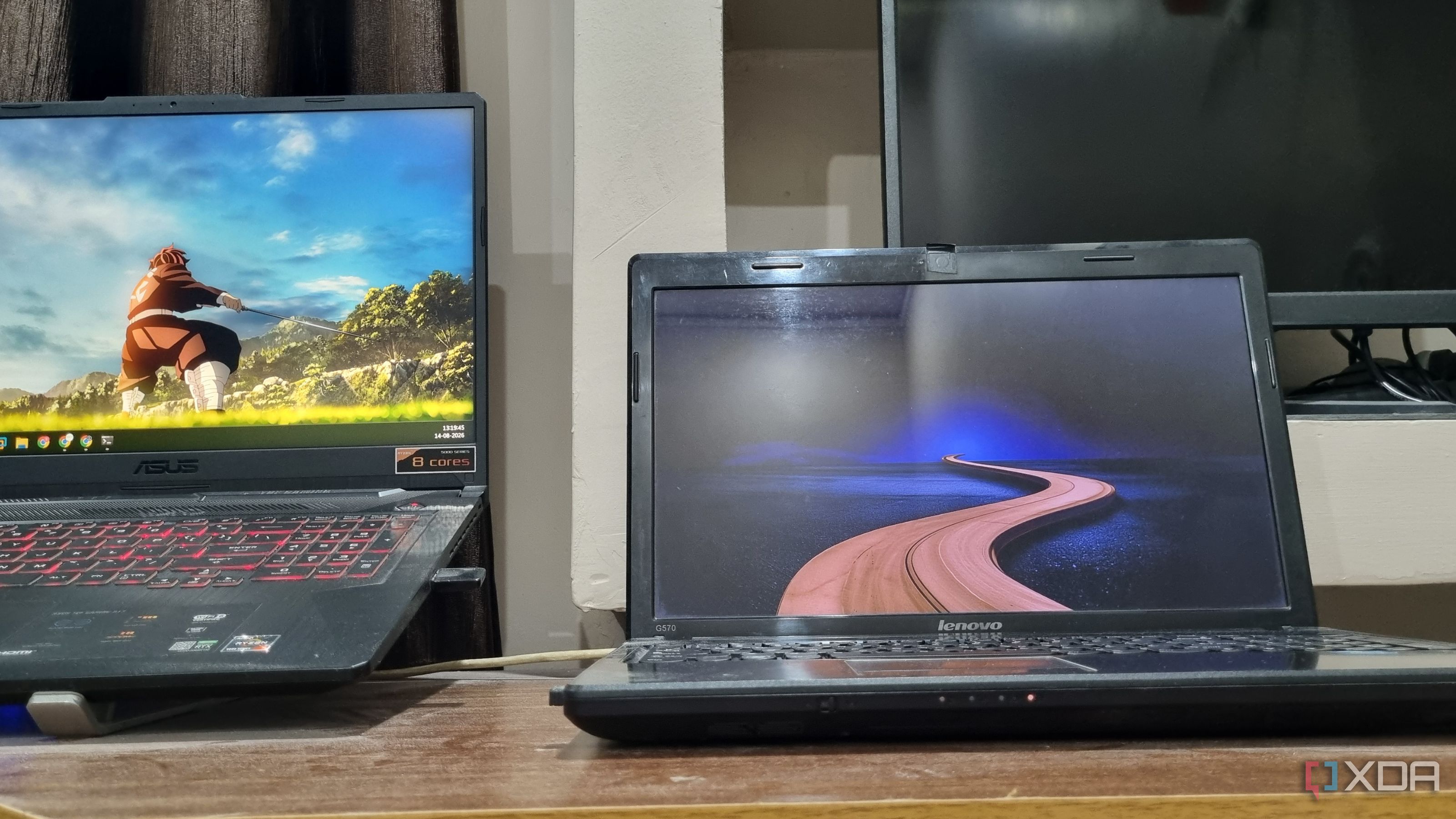 photo of an old laptop server