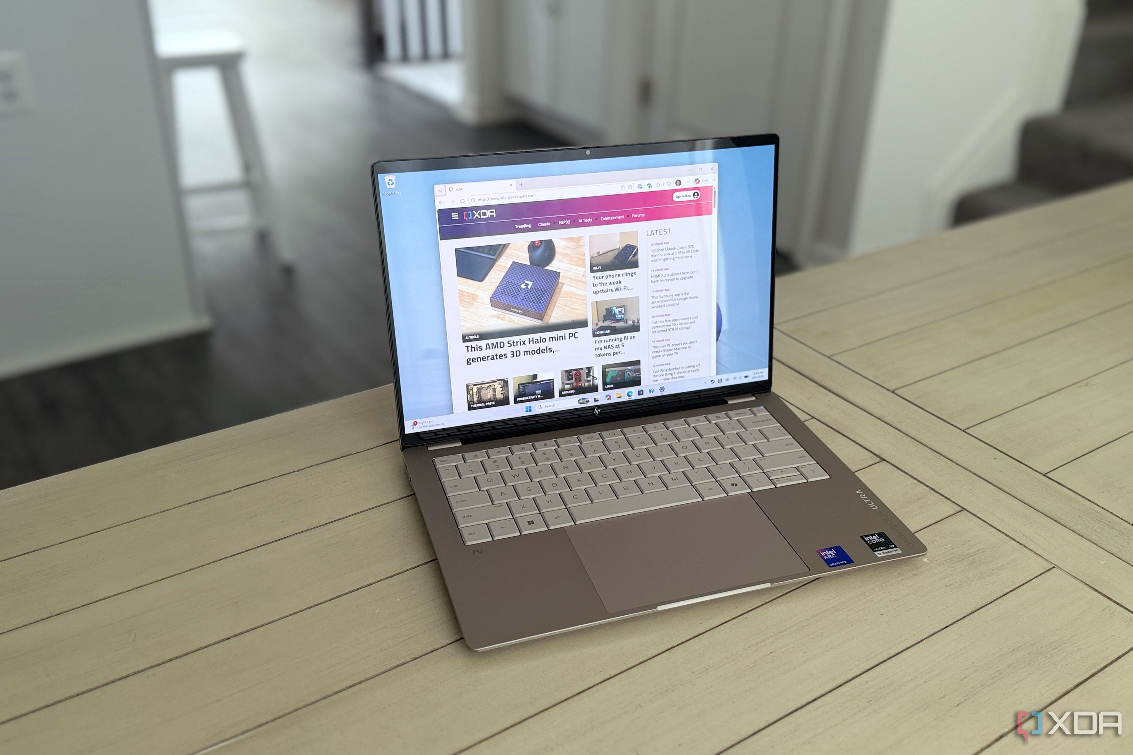 The OmniBook Ultra finally proved that HP can compete with MacBook Air ...