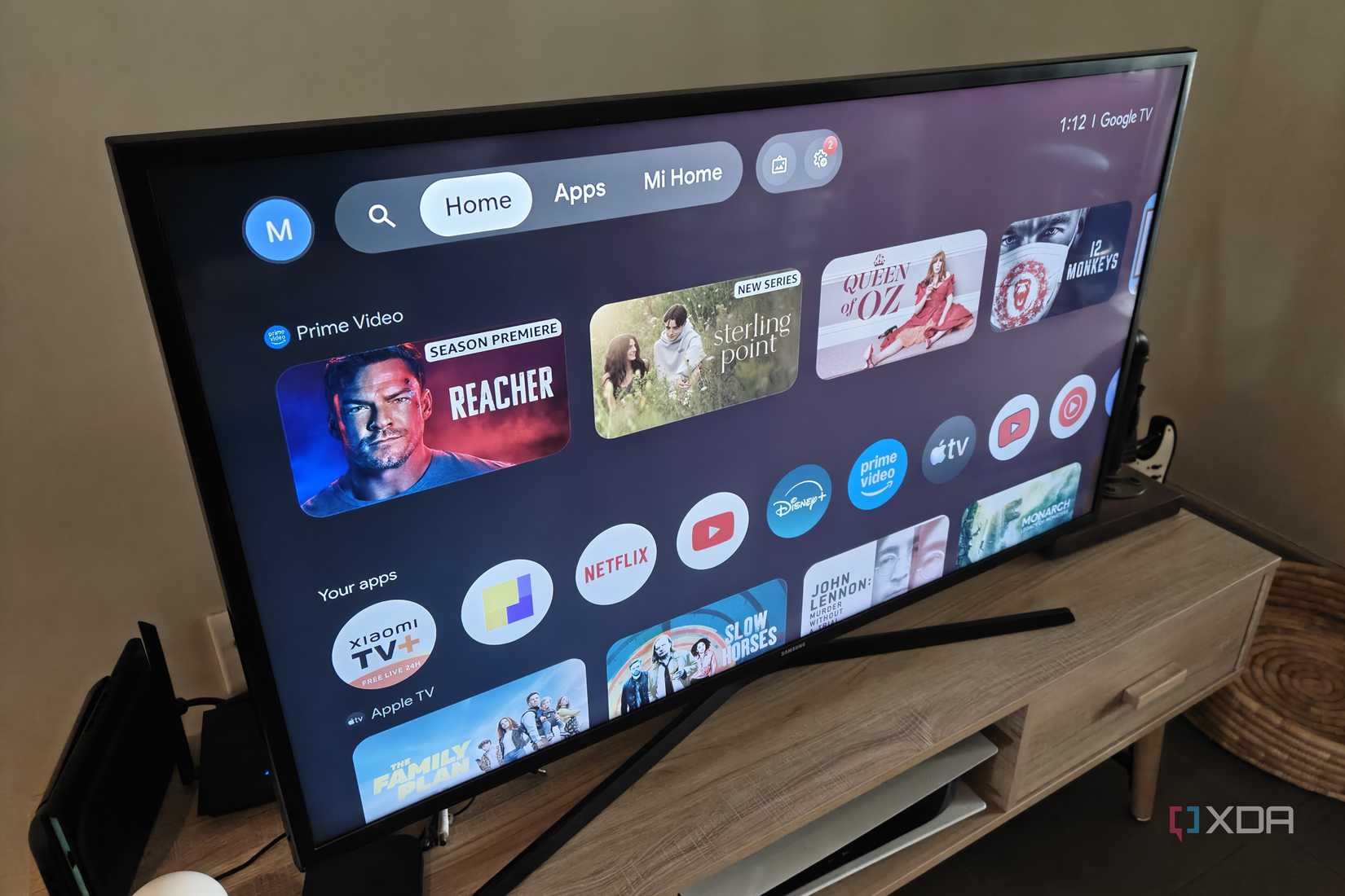 Как замена стандартного интерфейса Google TV на сторонний лаунчер улучшила работу ТВ-приставки интерфейс телевизора с лаунчером Projectivy