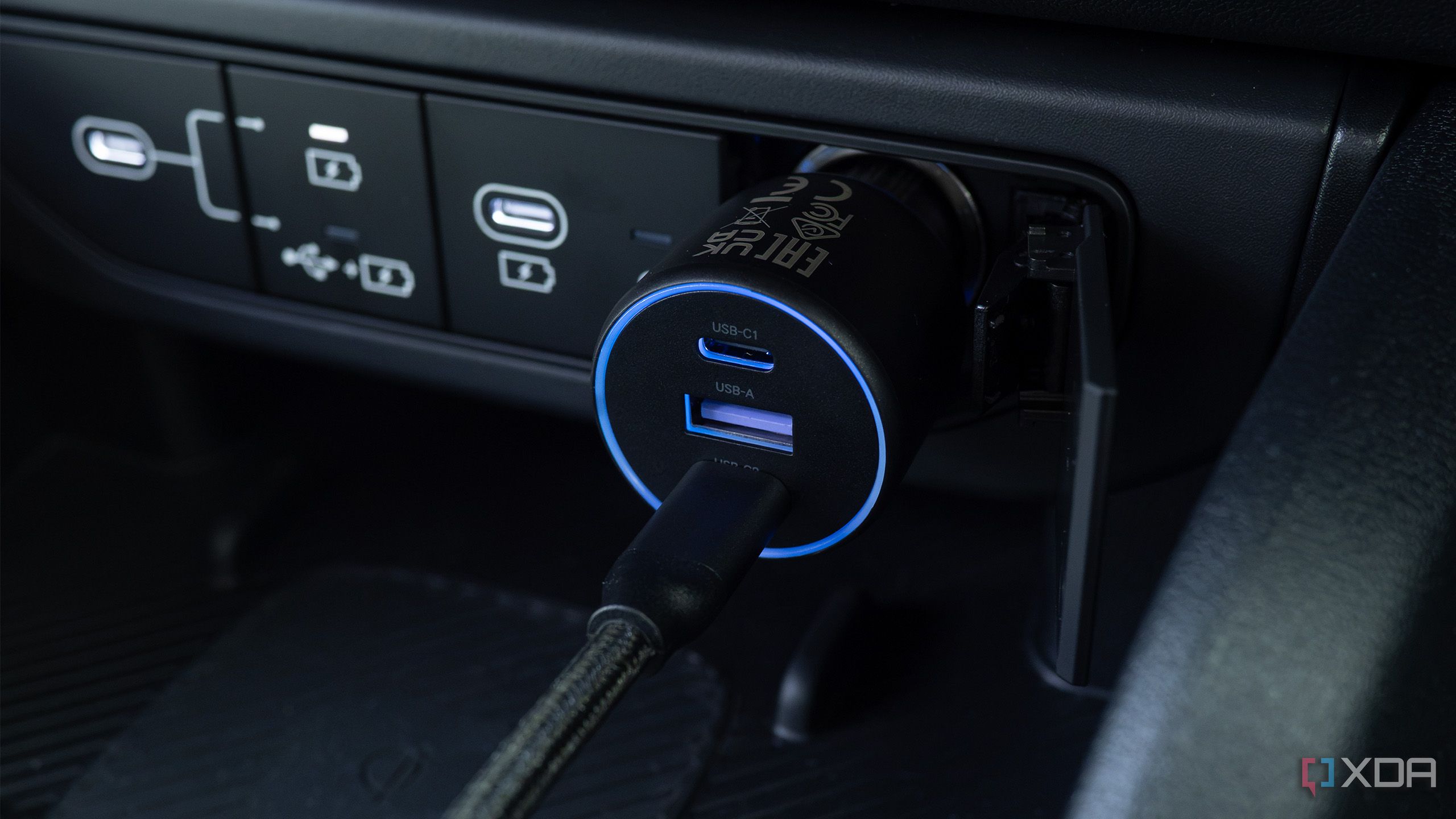 зарядка USB-C в автомобиль — иллюстрация 3 к материалу