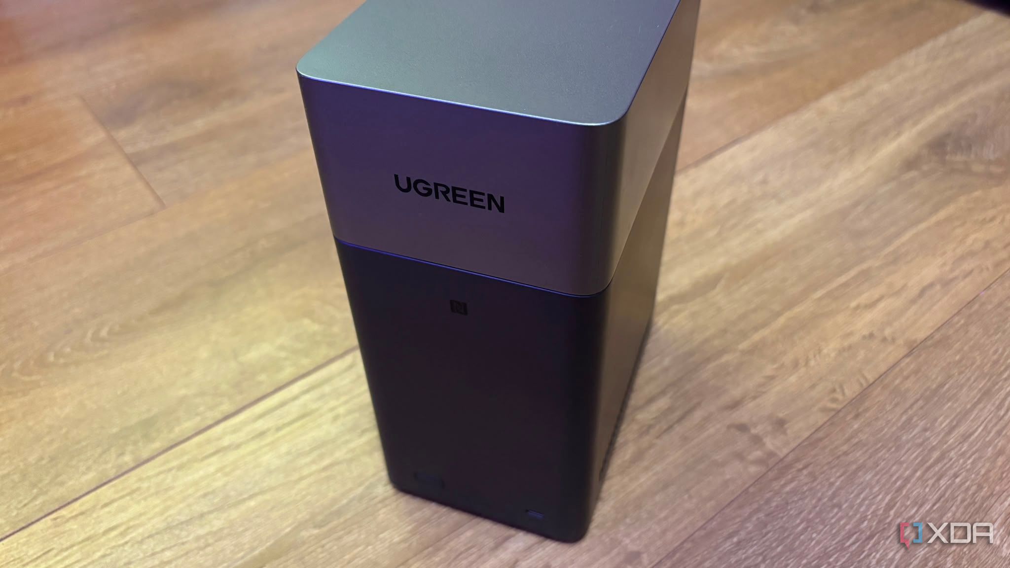 UGREEN NAS DH2300 