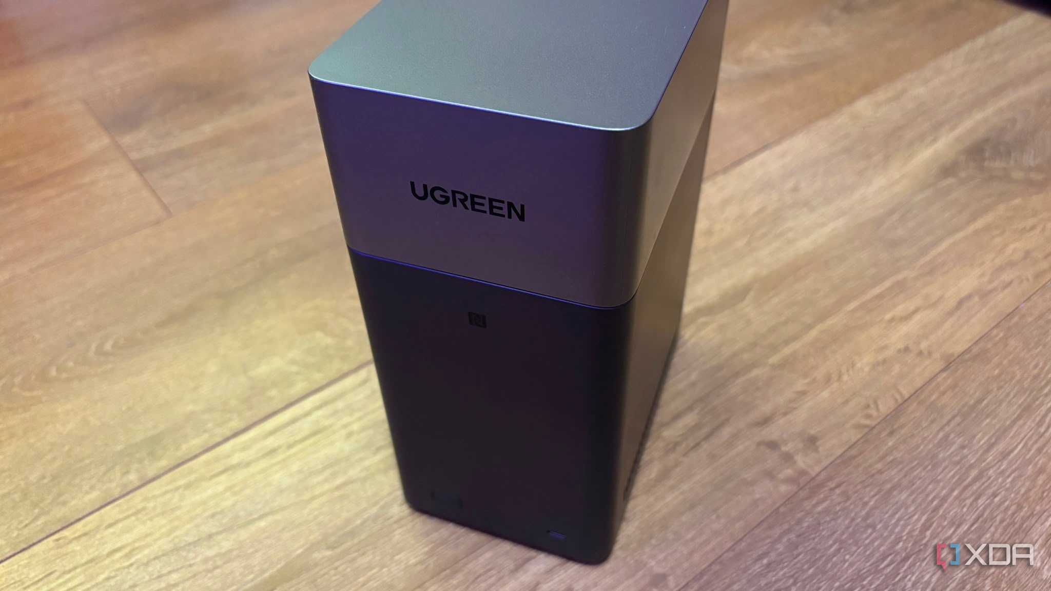 UGREEN NAS DH2300