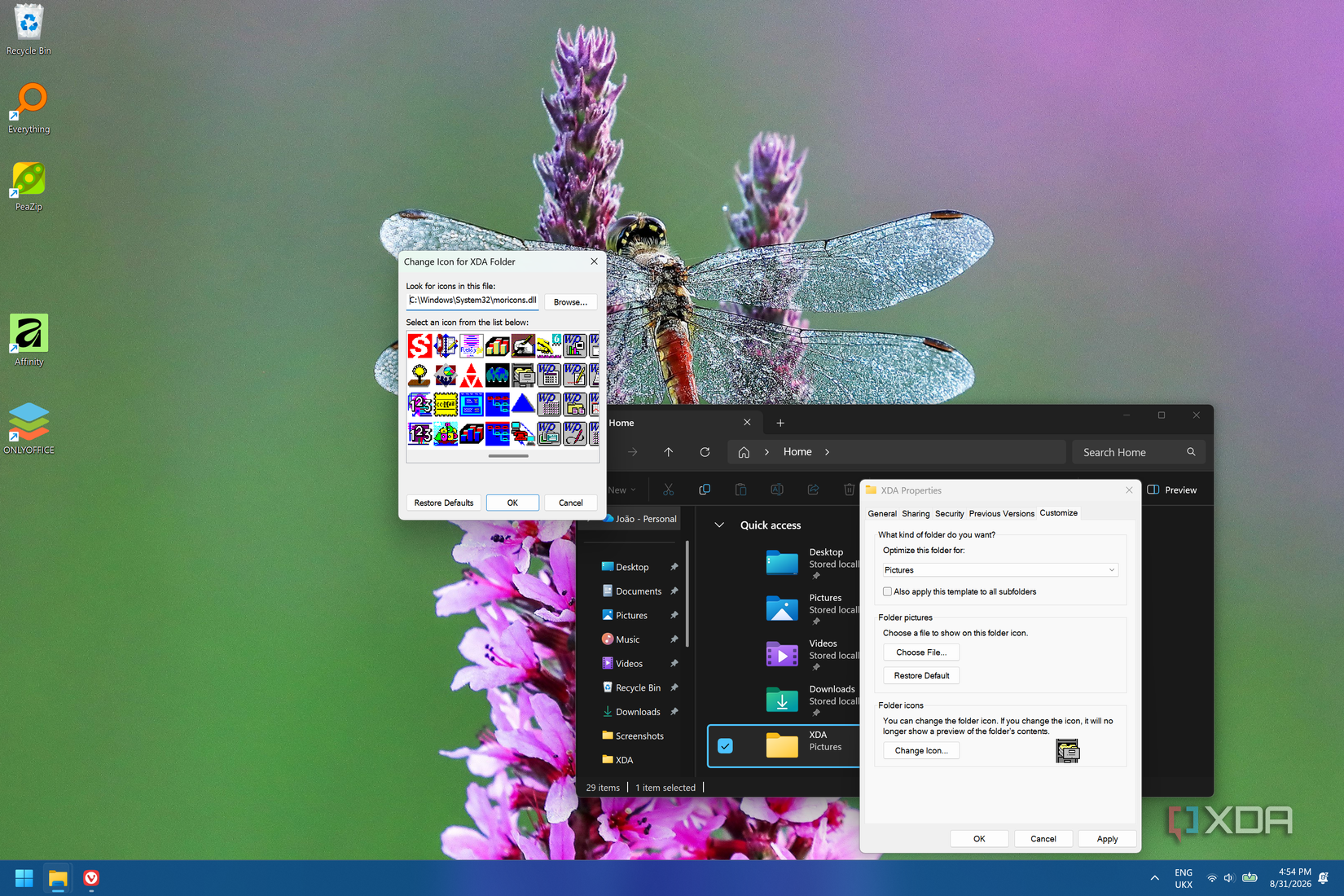 선택한 폴더에 대한 사용자 정의 아이콘을 설정하기 위한 대화 상자를 보여 주는 Windows 11의 파일 탐색기 스크린샷