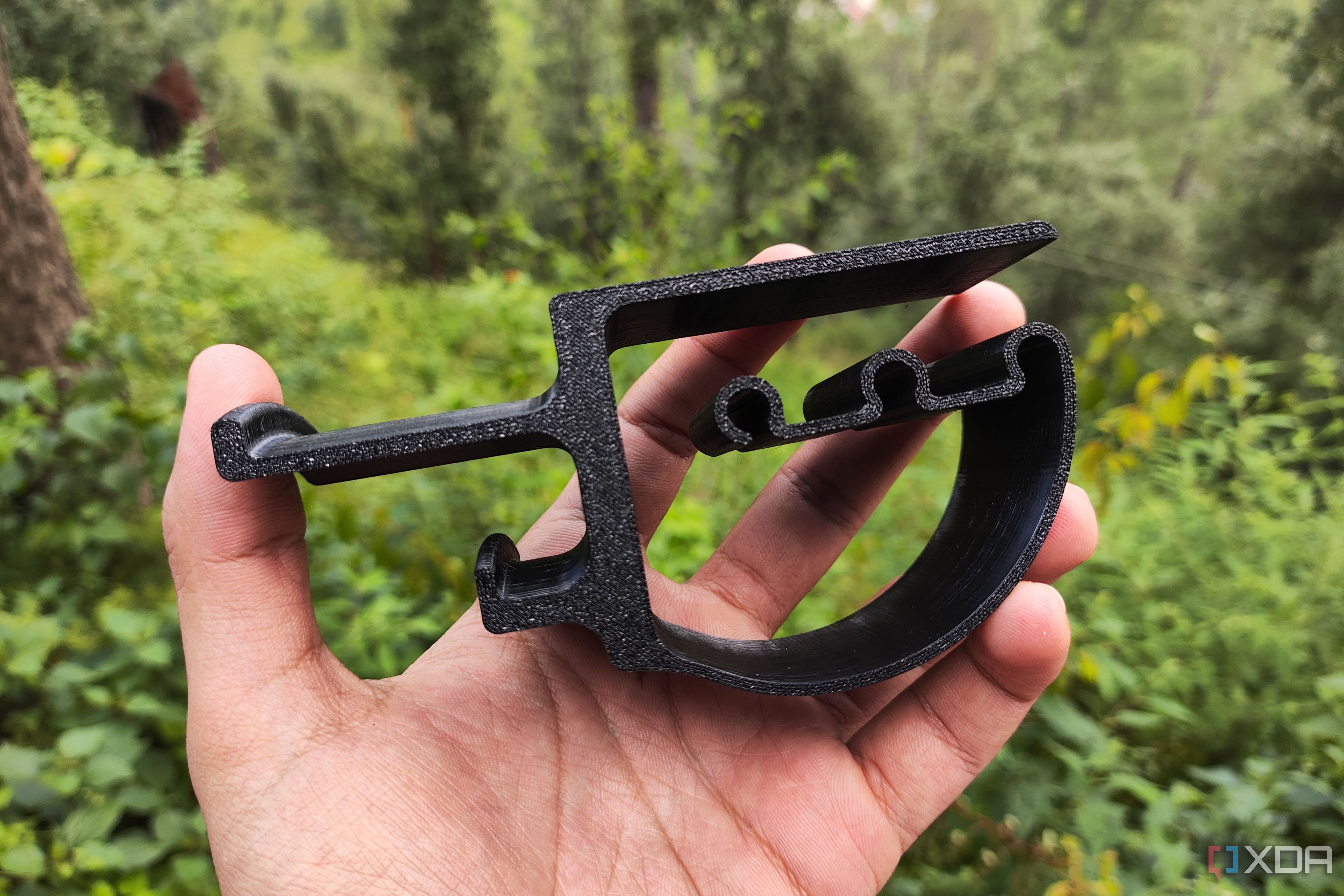 A 3D printed cable clip
