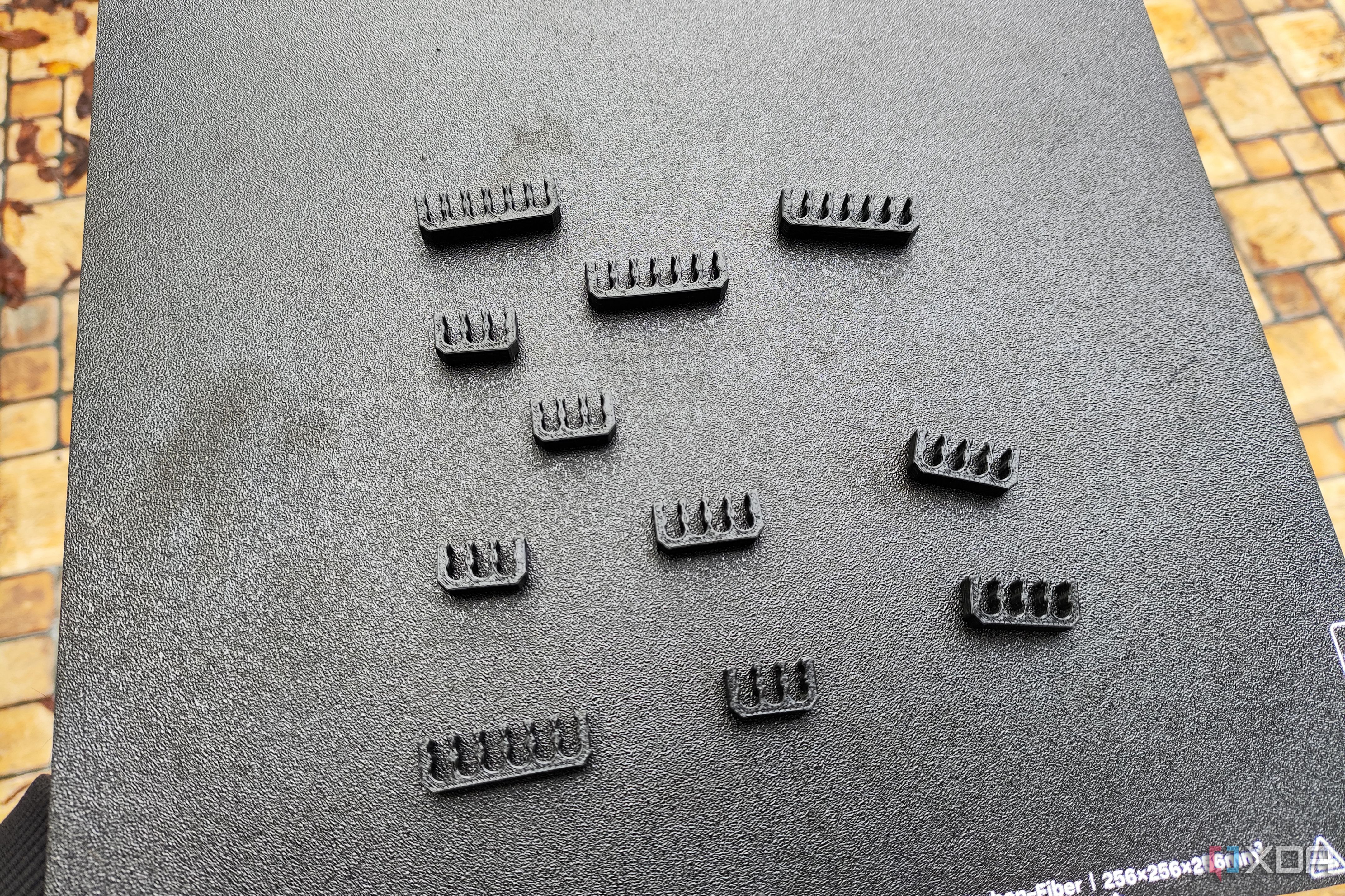 A 3D printed cable comb