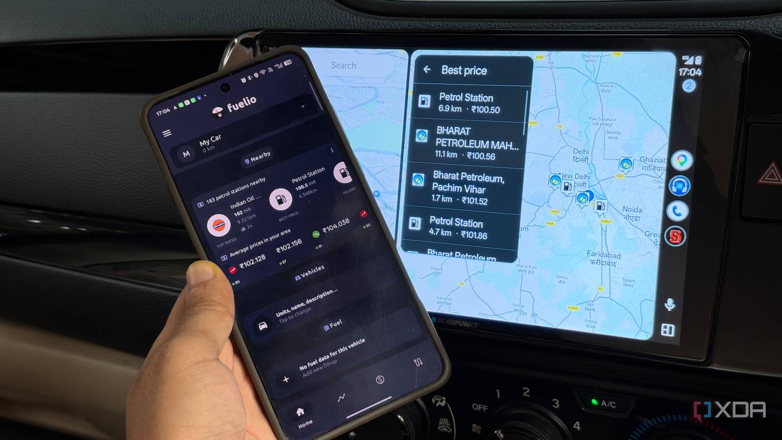 Интерфейс приложения Fuelio на экране смартфона и в системе Android Auto