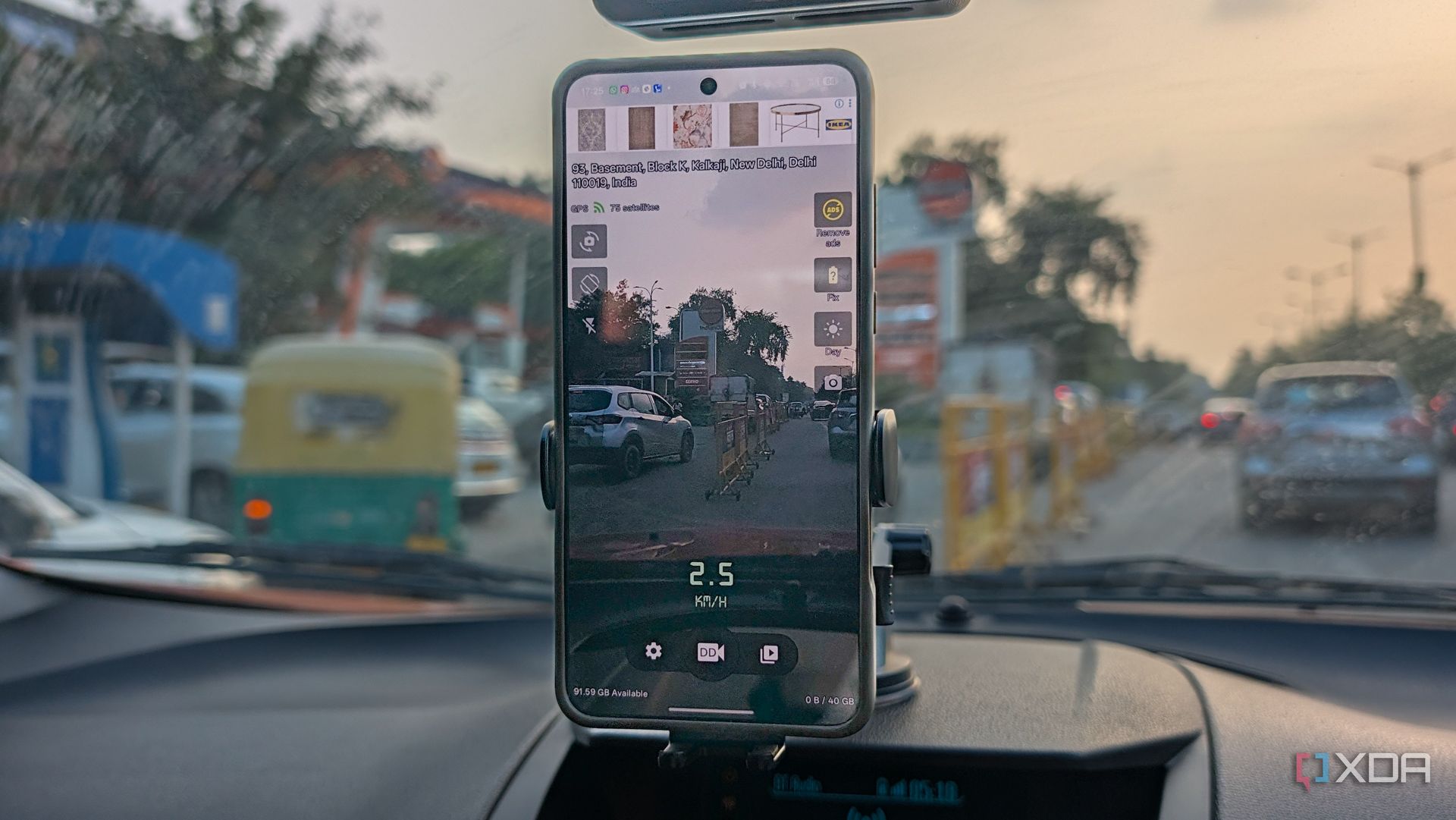 Droid Dashcam in car on Android phone in car