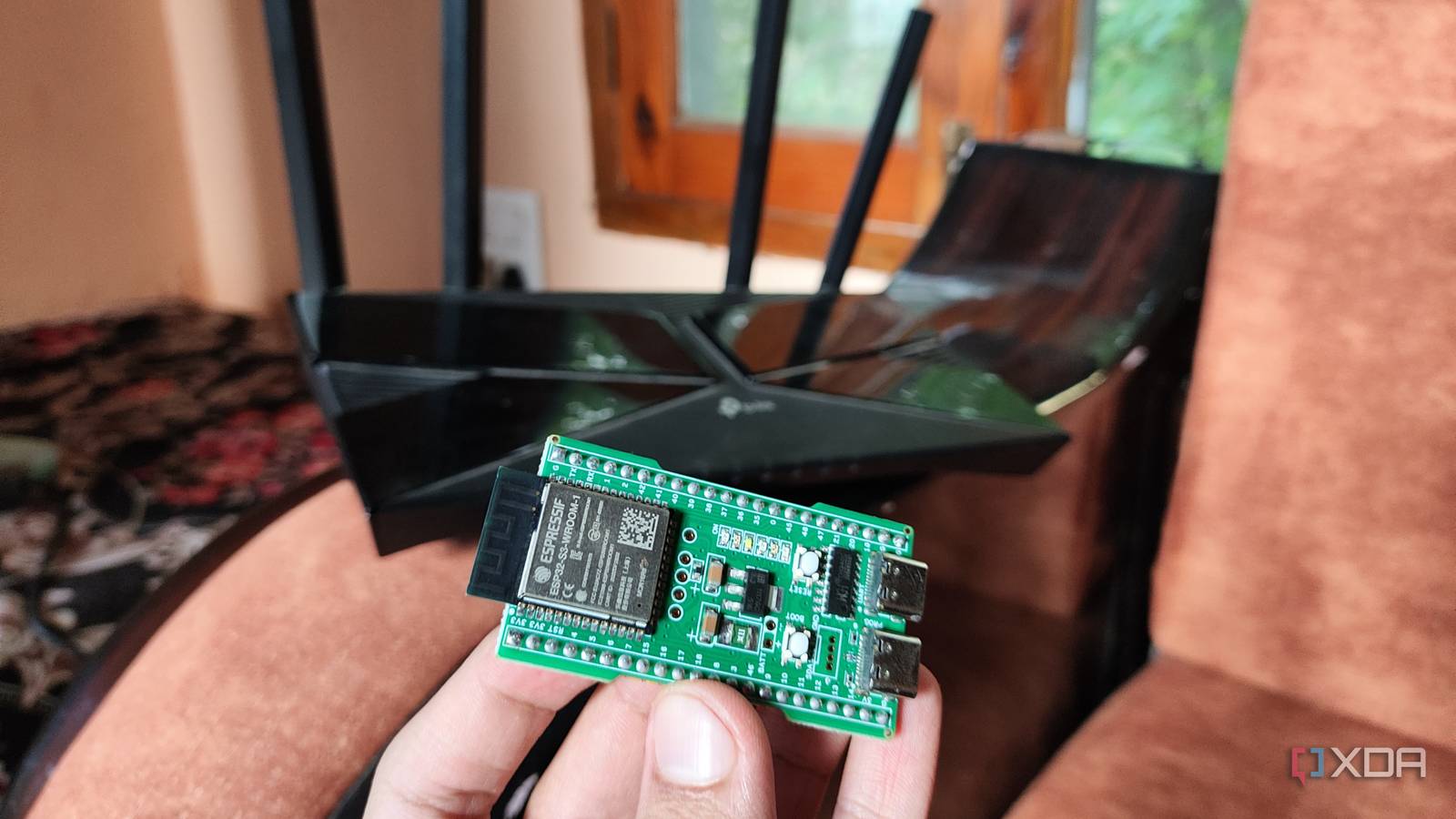 I turned Wi-Fi signal into a home motion sensor using an ESP32, and it now controls my smart devices
