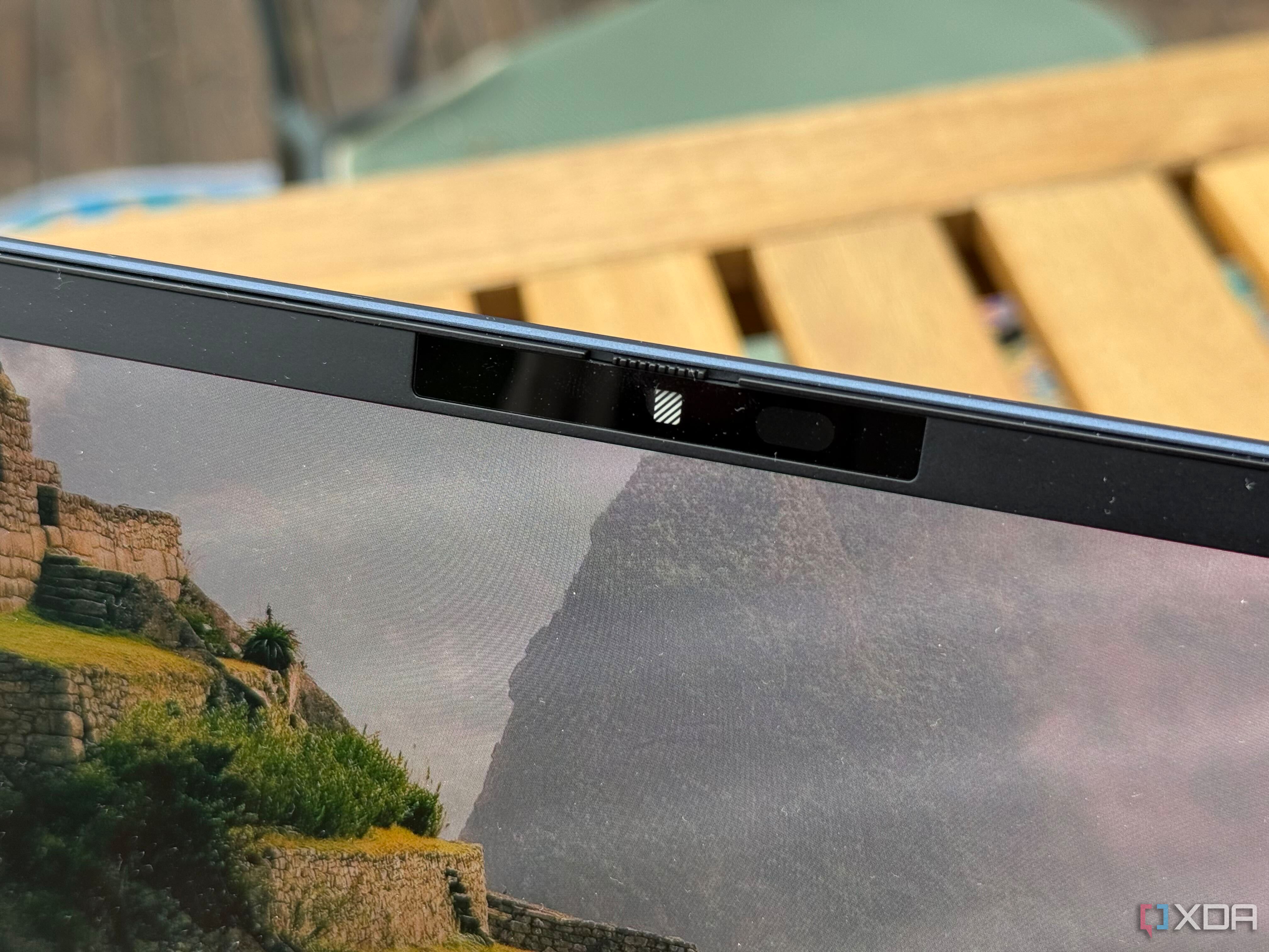 Обзор HP EliteBook X G2i: премиальный ноутбук с отличным экраном и странностями в работе — иллюстрация 3 к материалу