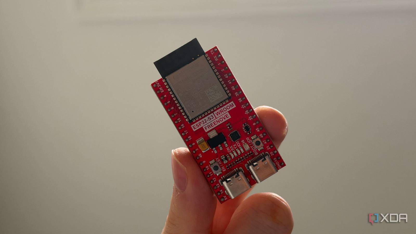 4 forgotten gadgets an ESP32 can resurrect on the cheap