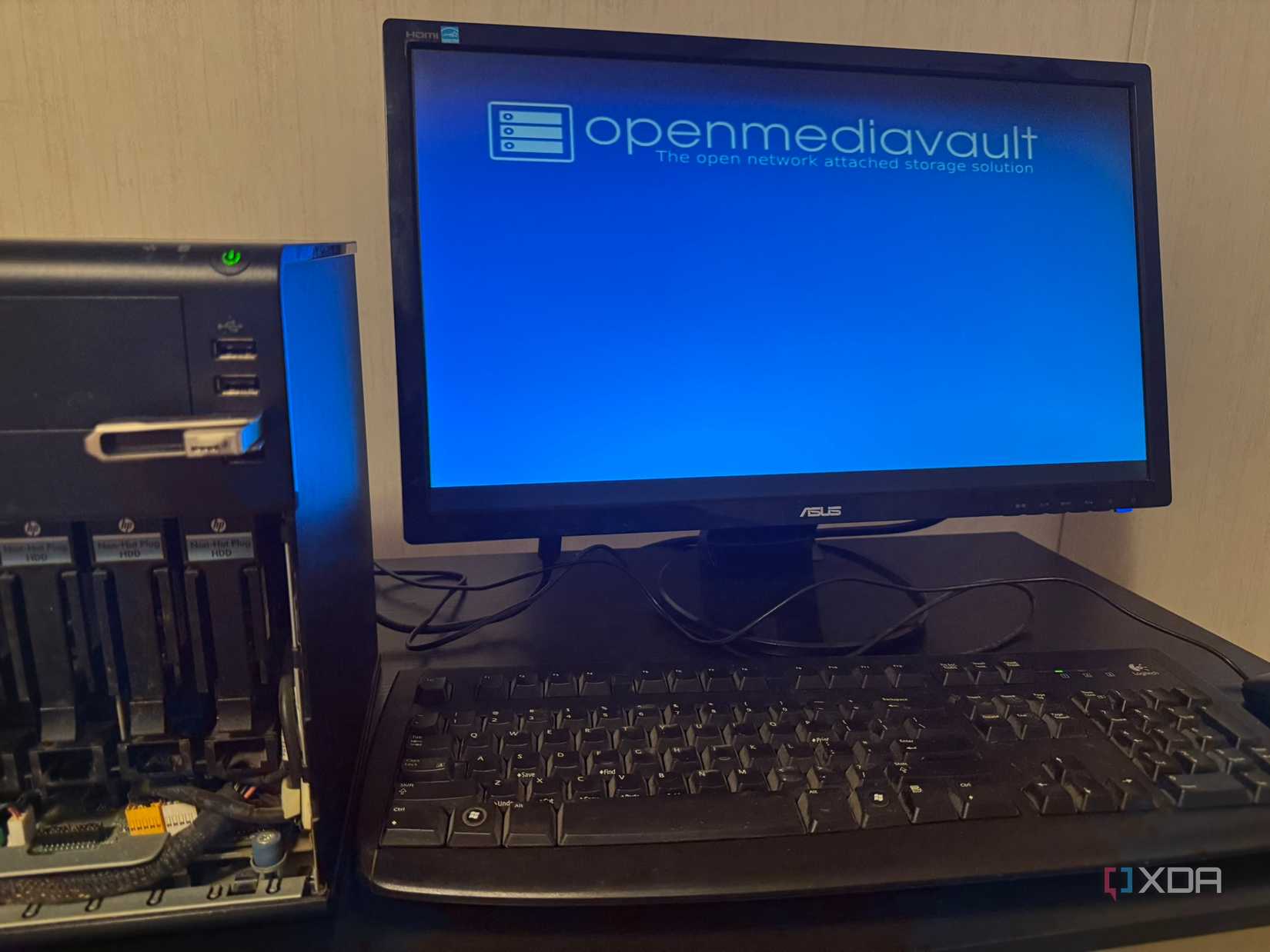 Установка OpenMediaVault на старый сервер HP