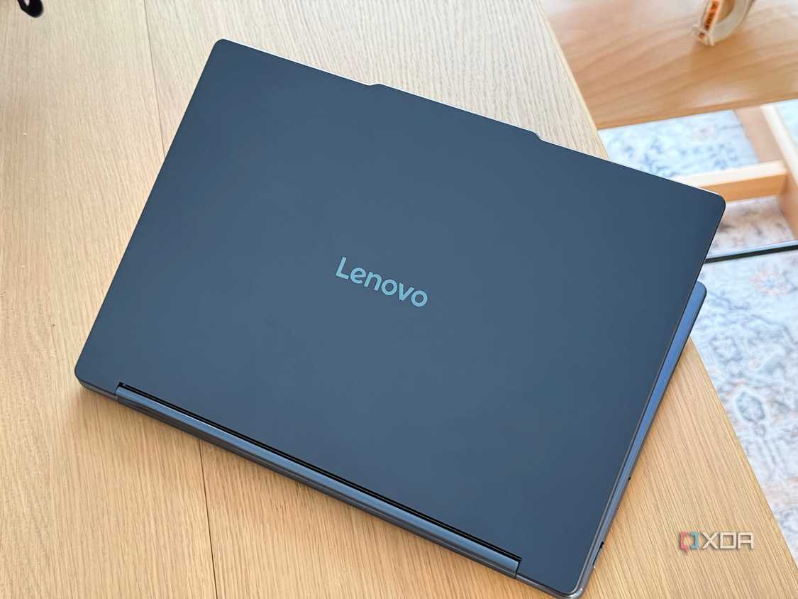 Обзор Lenovo Yoga 9i 2-in-1 Aura Edition 2026 — иллюстрация 9 к материалу Обзор Lenovo Yoga 9i 2-in-1 Aura Edition 2026 — иллюстрация 9 к материалу