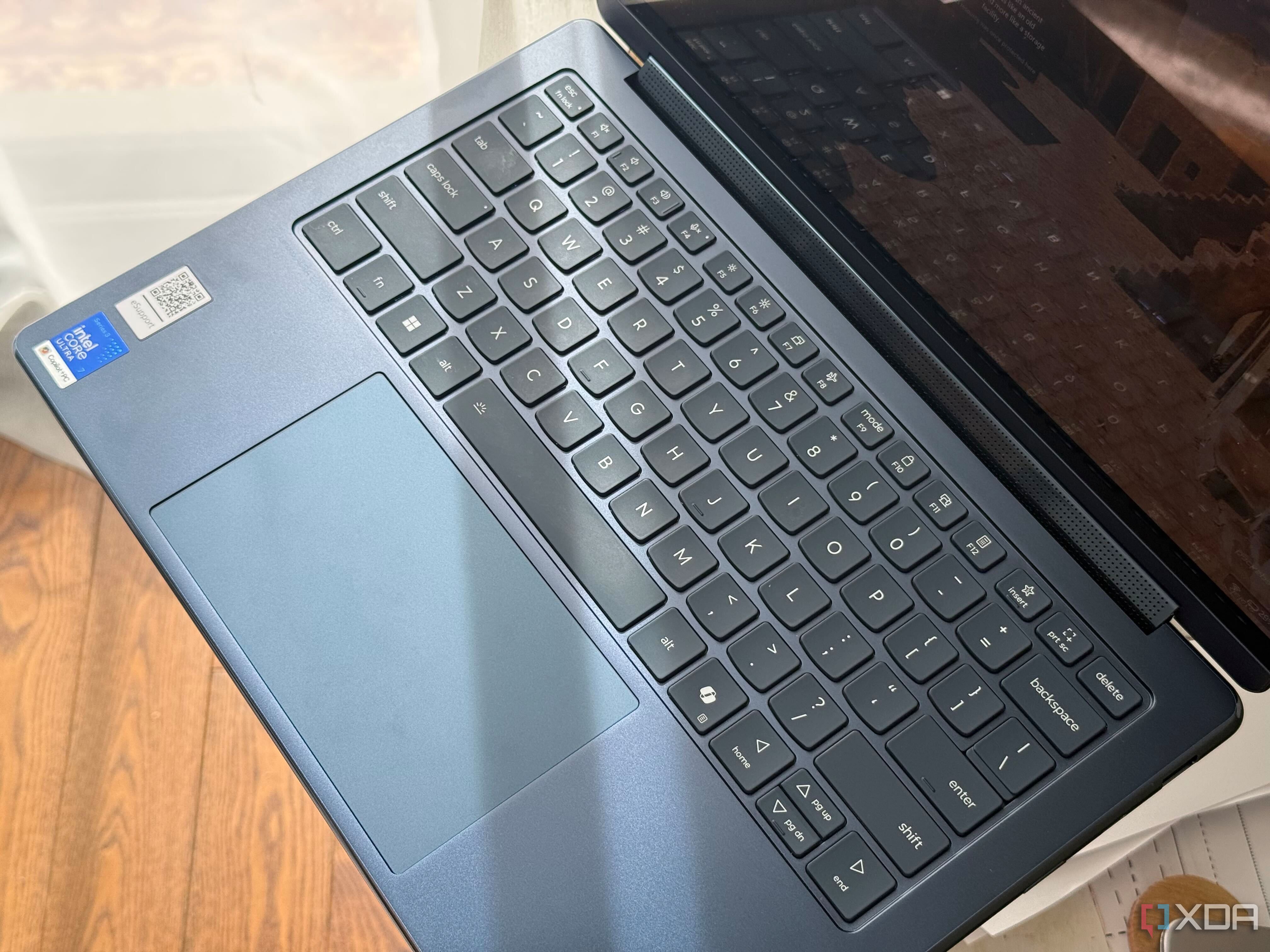 Обзор Lenovo Yoga 9i 2-in-1 Aura Edition 2026 — иллюстрация 2 к материалу