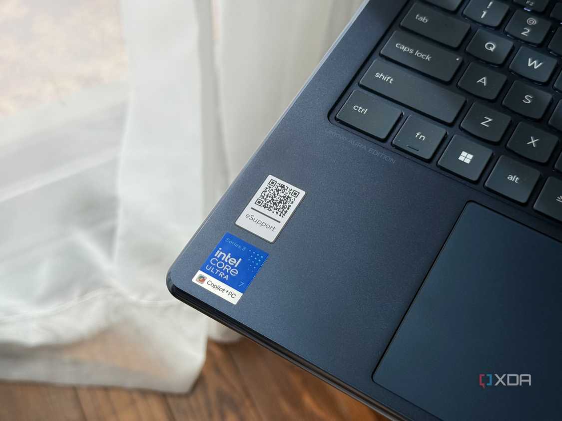 Обзор Lenovo Yoga 9i 2-in-1 Aura Edition 2026 — иллюстрация 4 к материалу Обзор Lenovo Yoga 9i 2-in-1 Aura Edition 2026 — иллюстрация 4 к материалу