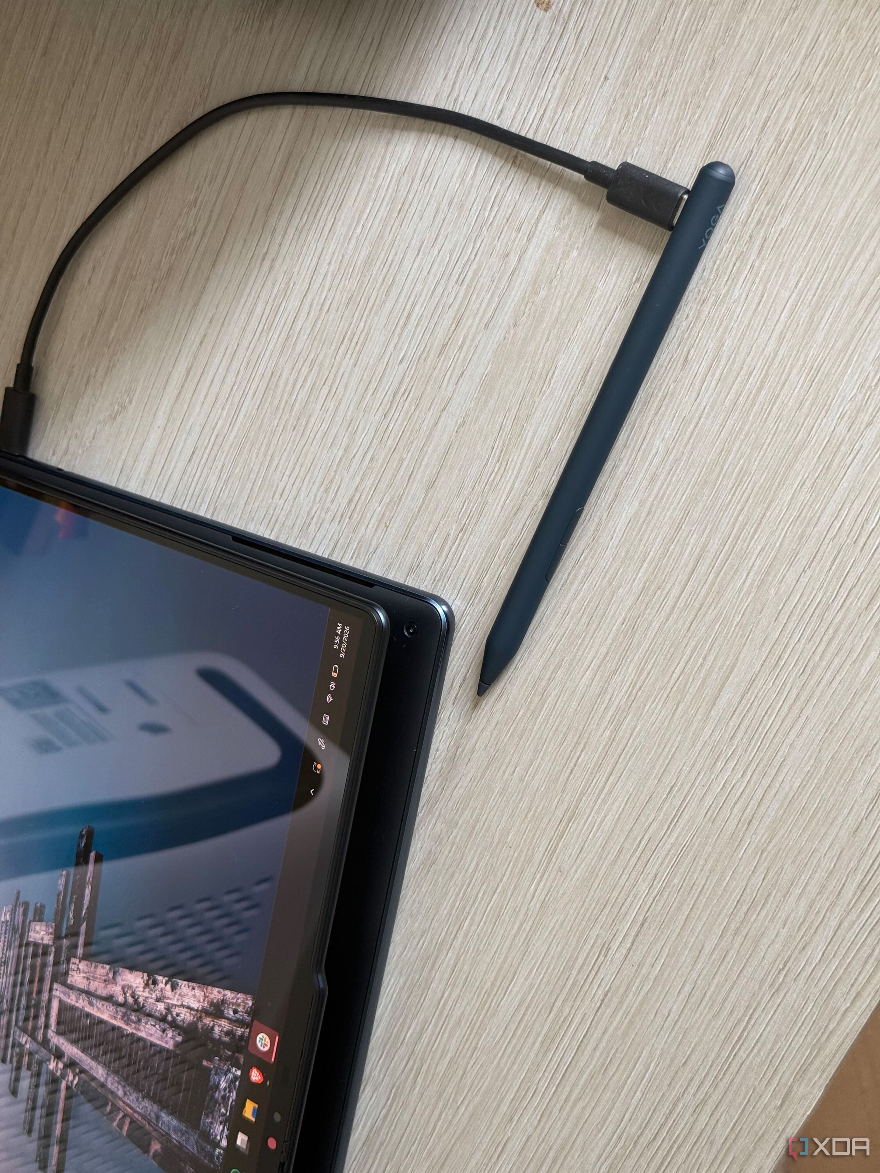 Обзор Lenovo Yoga 9i 2-in-1 Aura Edition 2026 — иллюстрация 10 к материалу